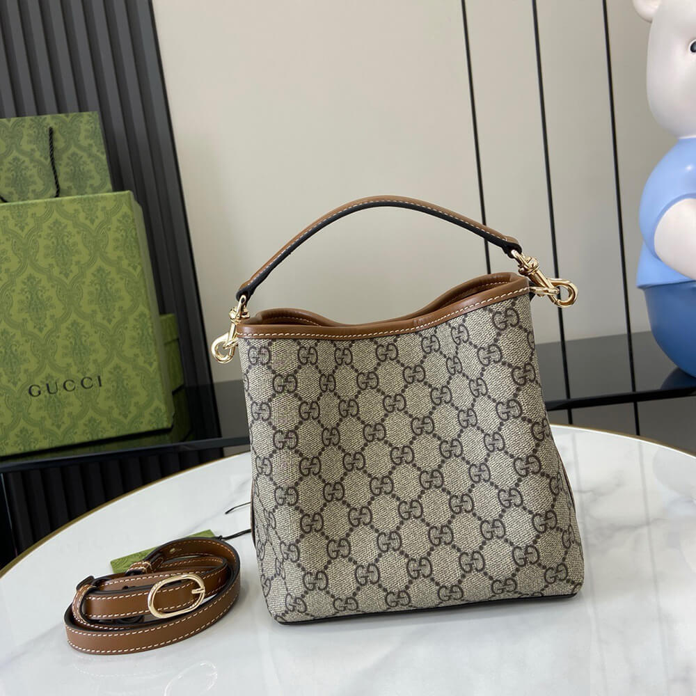 GG Emblem mini bucket bag - Top Club