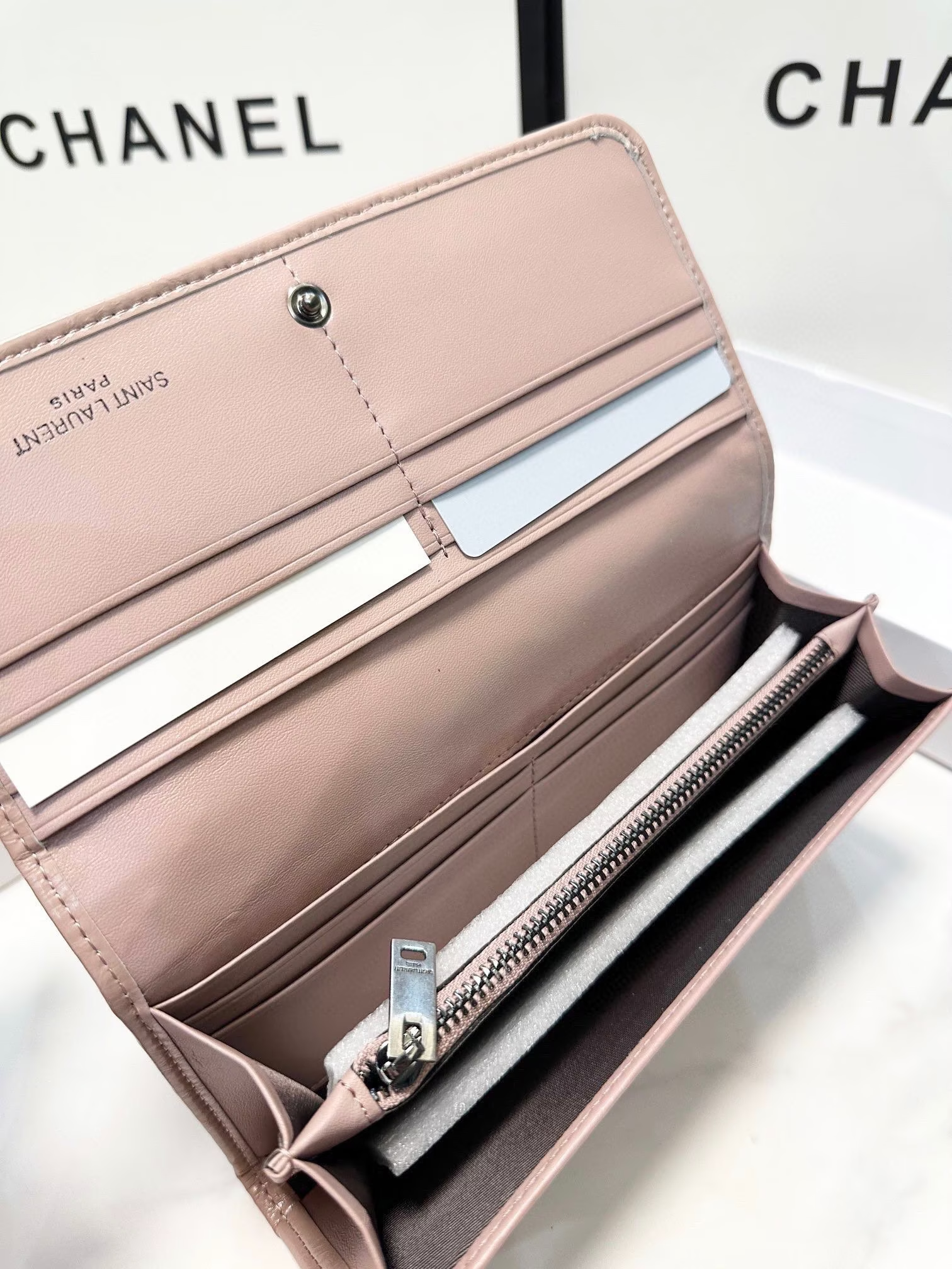 Y new arrival women wallet pink size: 19*10 cm - Top Club