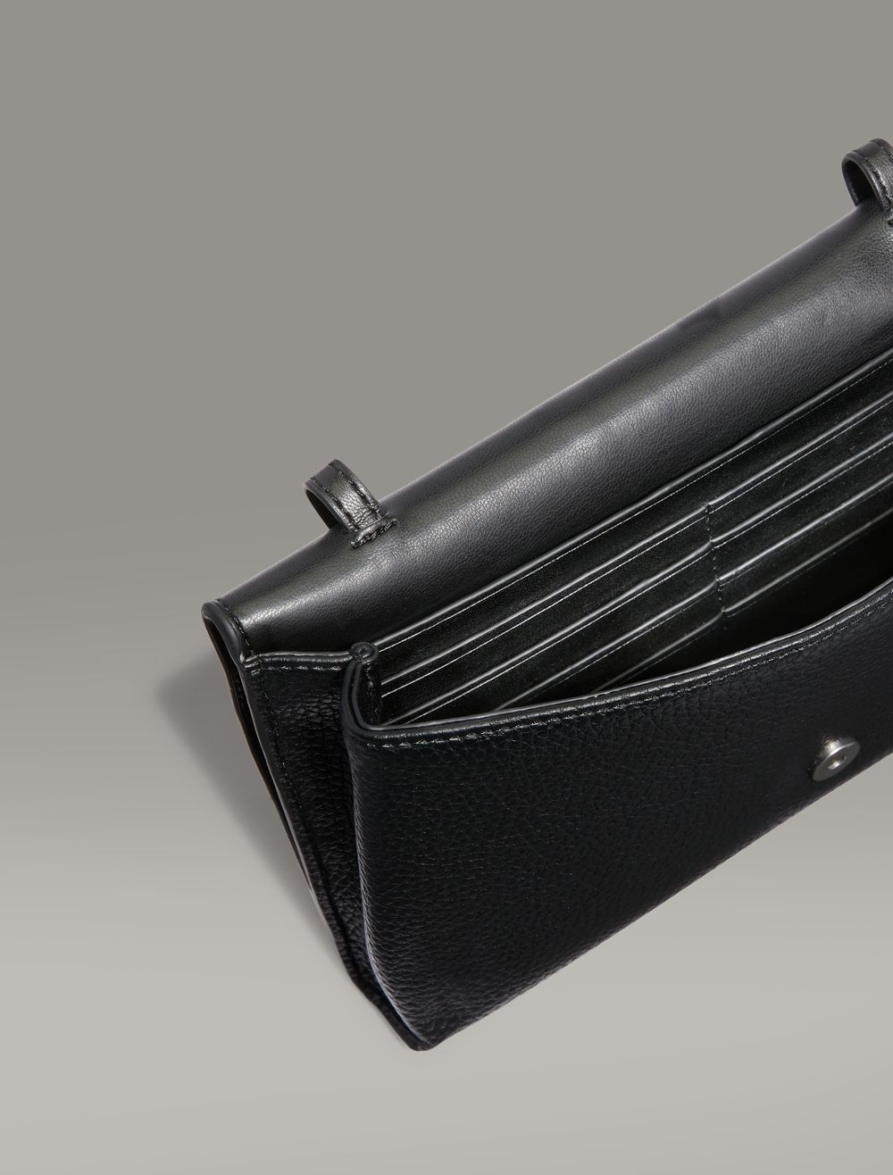 COACH Archive Hardware Chain Wallet