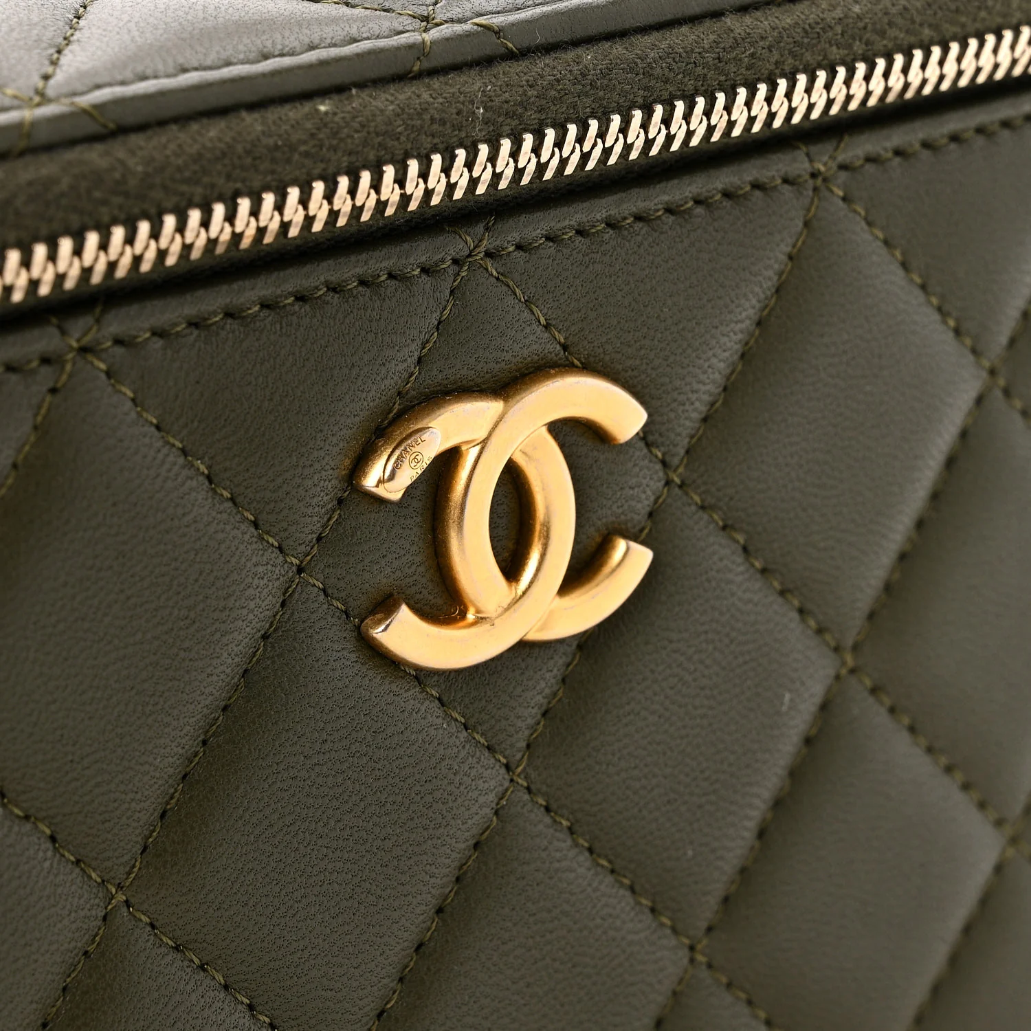 Lambskin Quilted Pick Me Up Vanity Case Khaki - Top Club