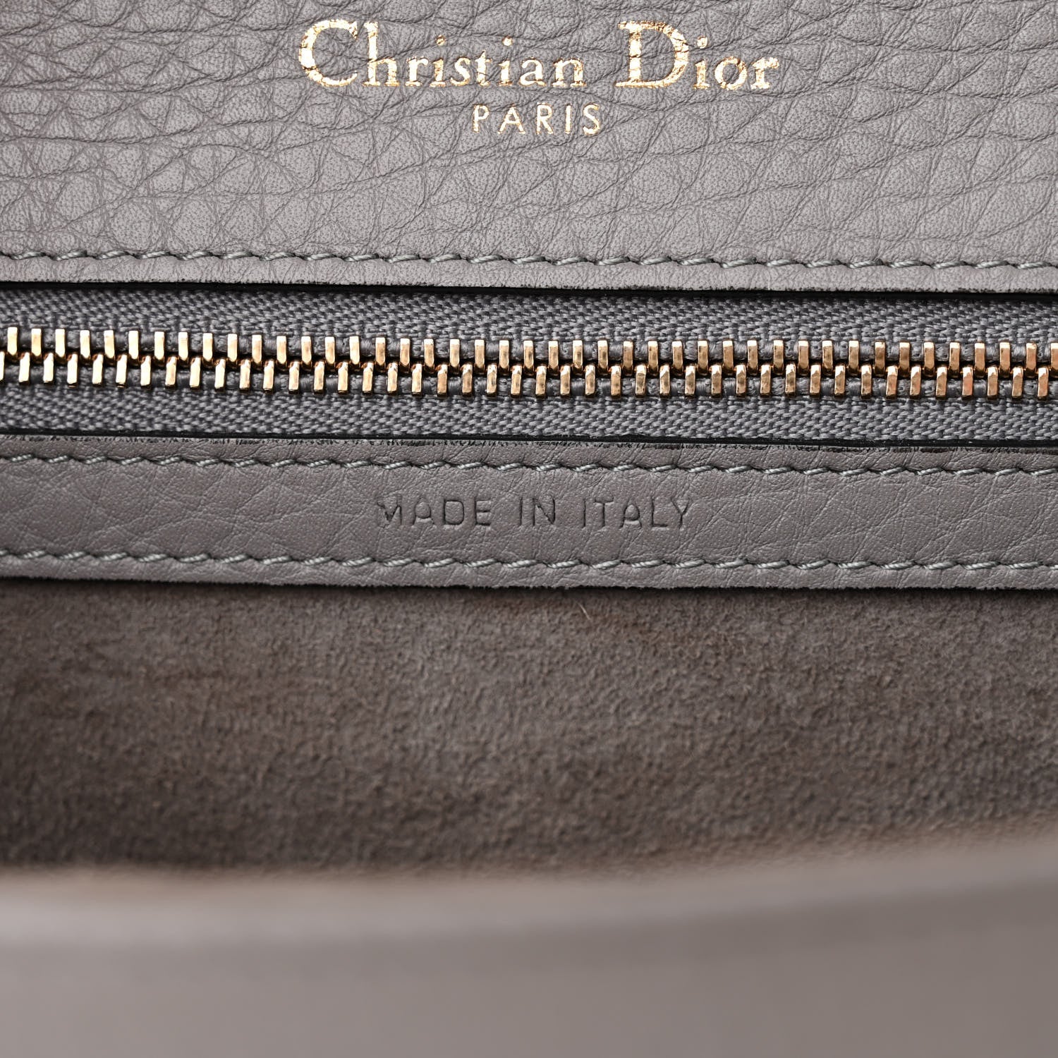 Grained Calfskin Medium Diorama Flap Bag Gris - Top Club