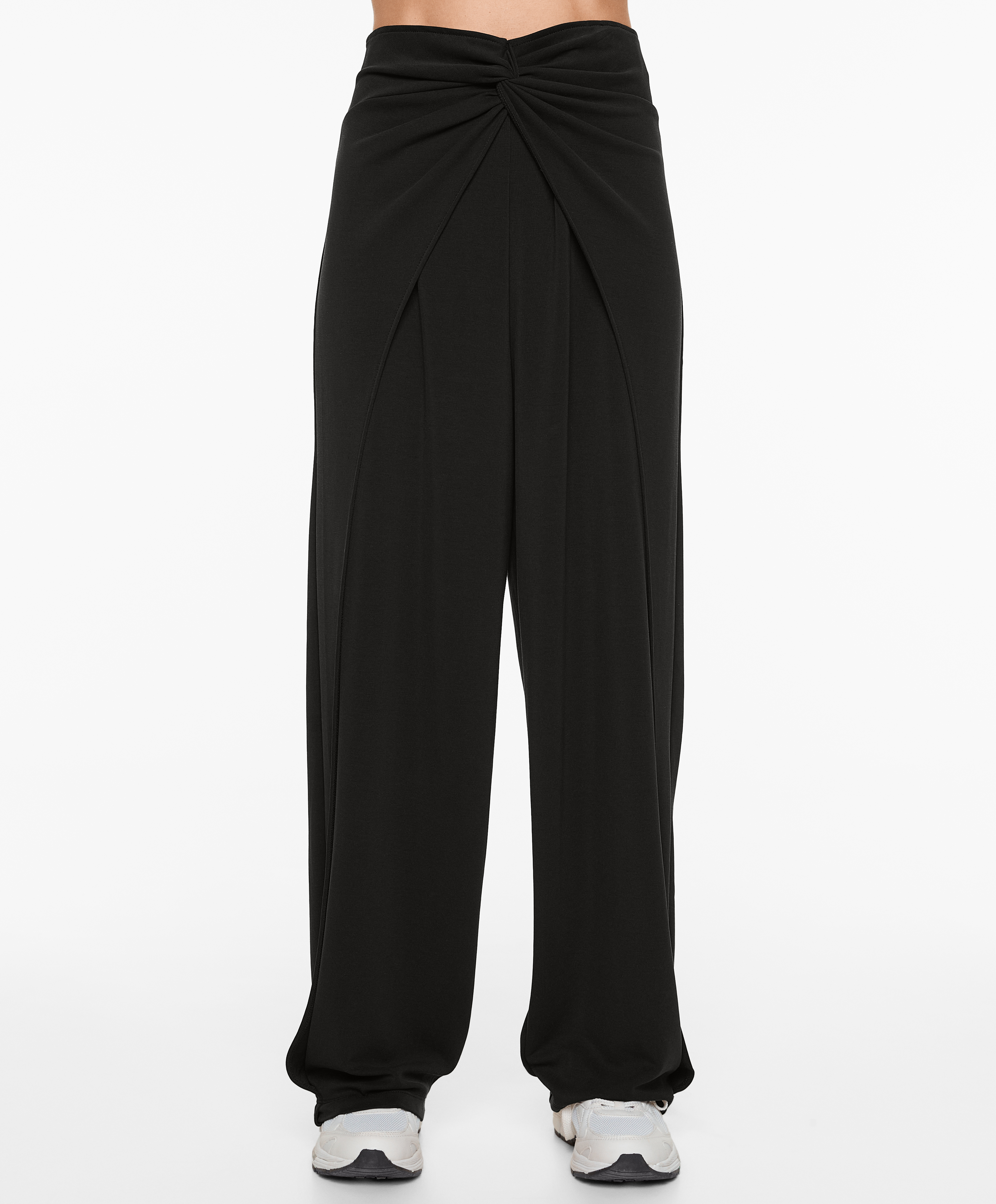 OYSHO Joggers with modal