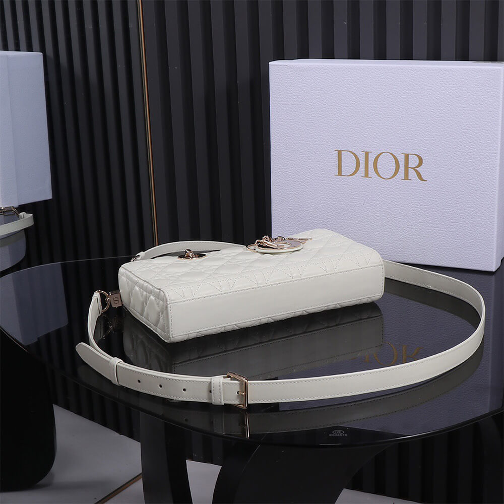 Dior Medium Lady D-Joy Bag(HIGH-END GRADE) - Top Club