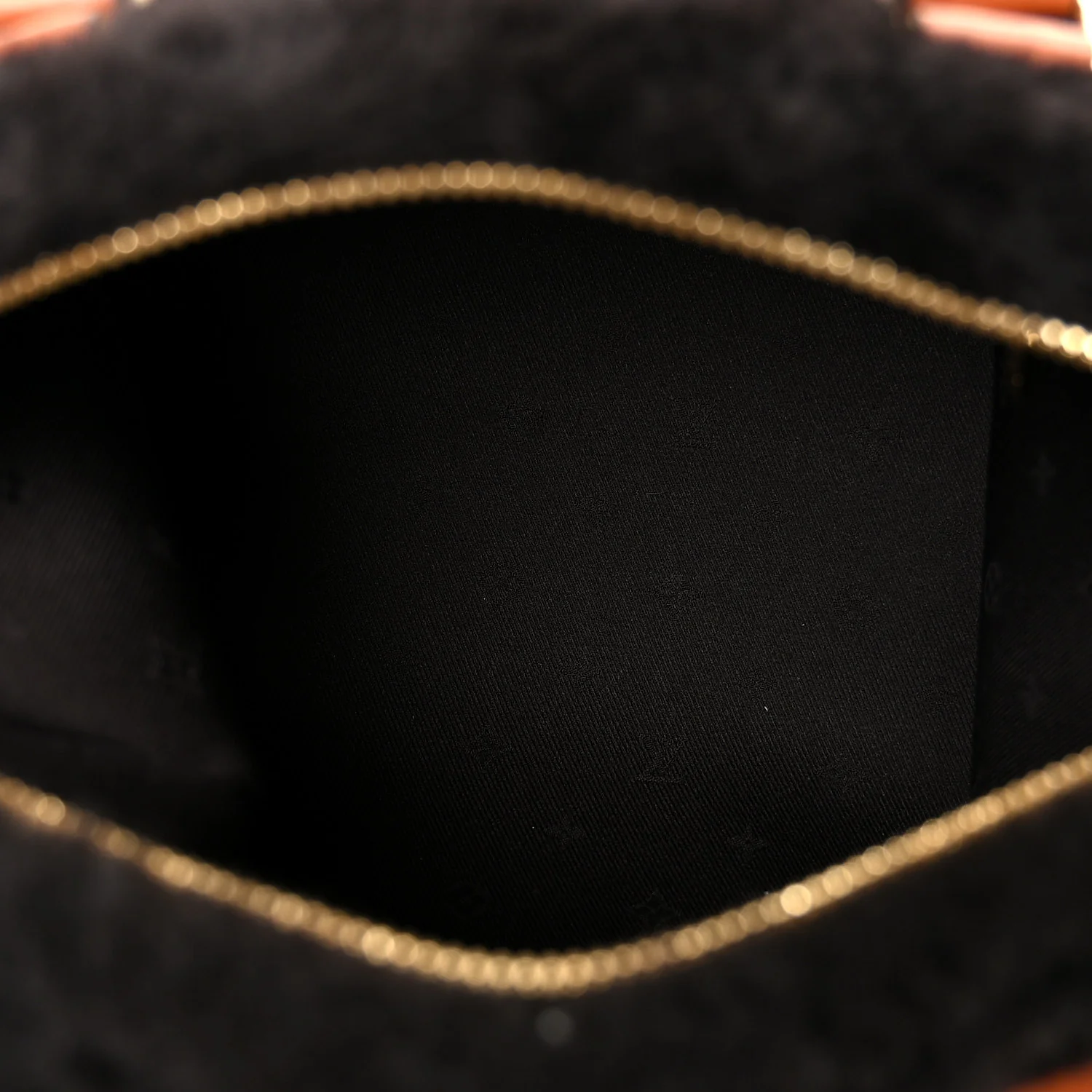 Shearling Monogram LV Ski Cozygram Speedy Bandouliere 25 Chocolate Cream - Top Club