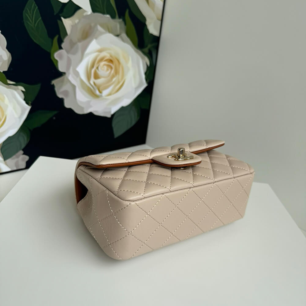 CHANEL Mini Classic Handbag With Top Handle - Top Club