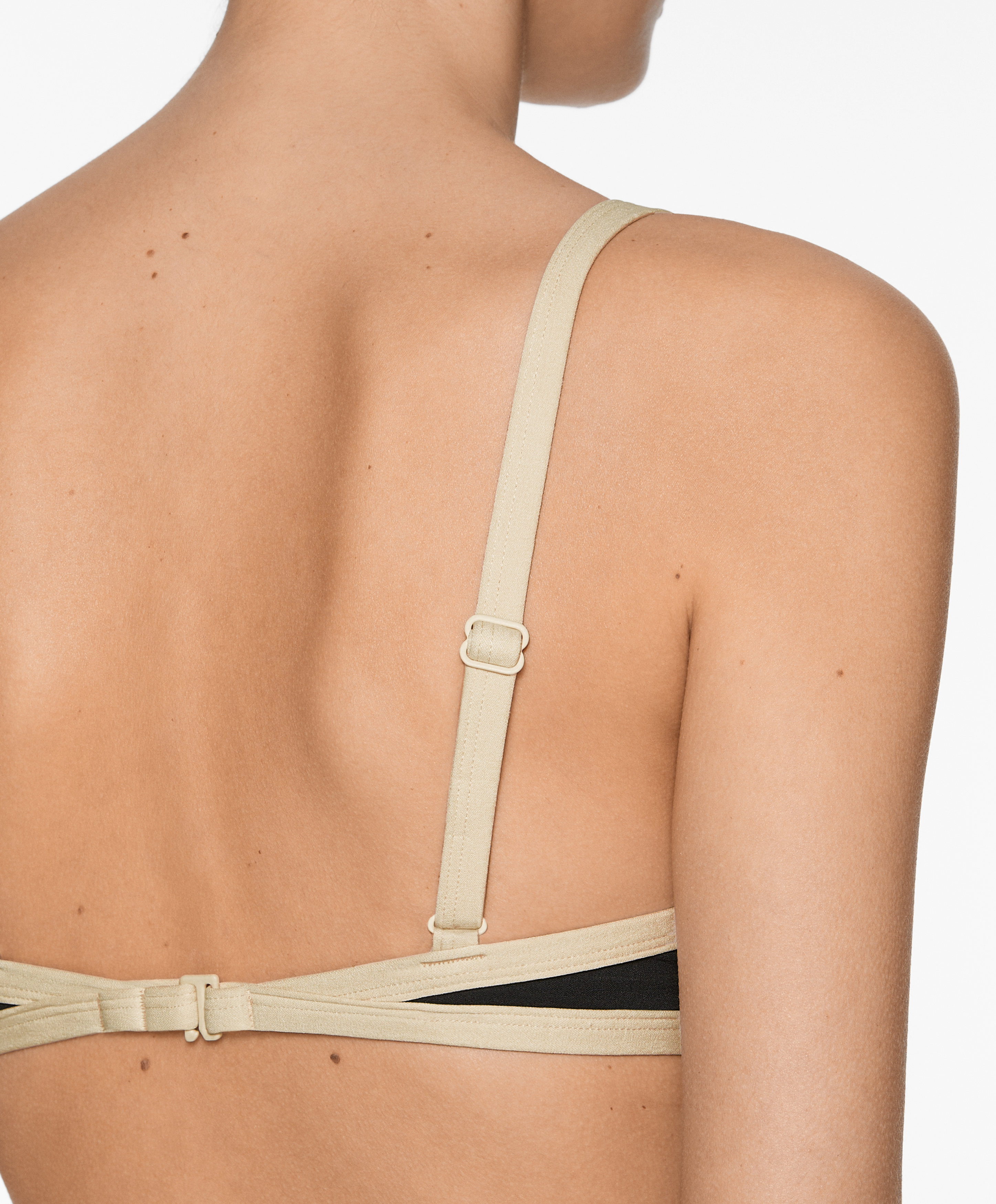OYSHO Contrast trim triangle bikini top