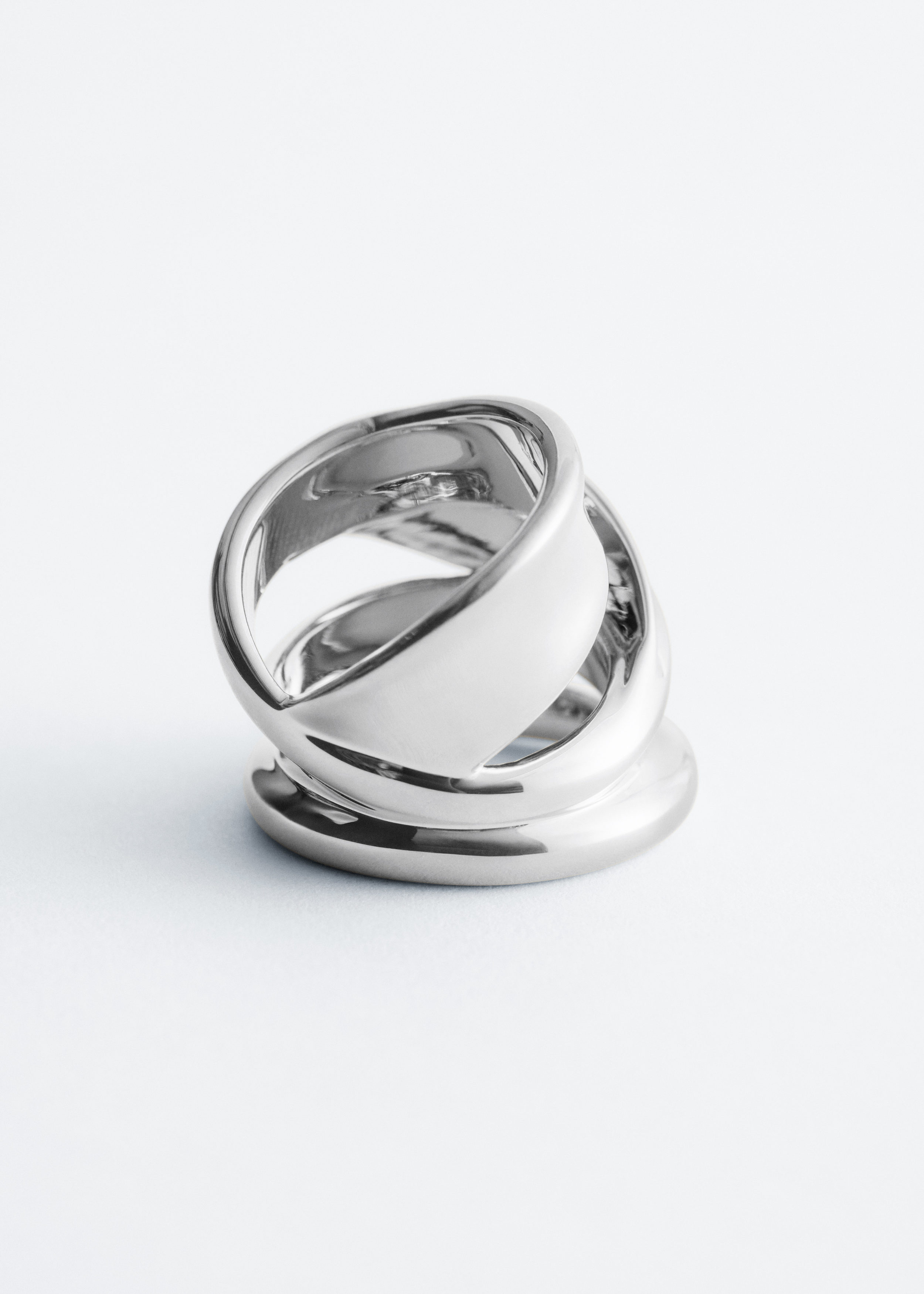 & Other Stories SCULPTURAL DOUBLE-WRAP RING
