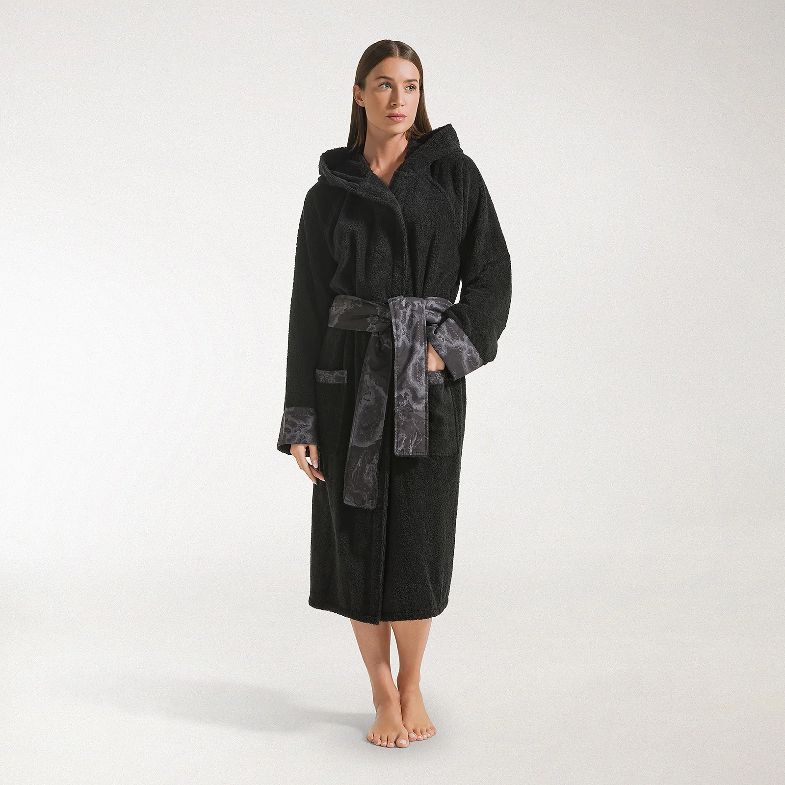 Accappatoio Con Cappuccio In Cotone Geo Night L/Xl Nero Alviero Martini 1A Classe