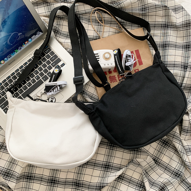 Korean-style INS student canvas solid color crossbody bag for women, Harajuku Hong Kong style dark minimalist versatile trendy shoulder bag for men