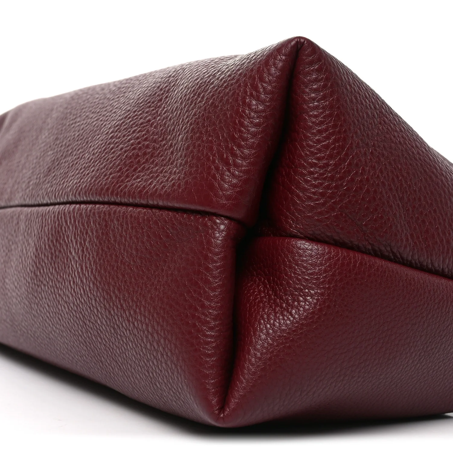 Grained Calfskin Softbit Maxi Shoulder Bag Rosso - Top Club