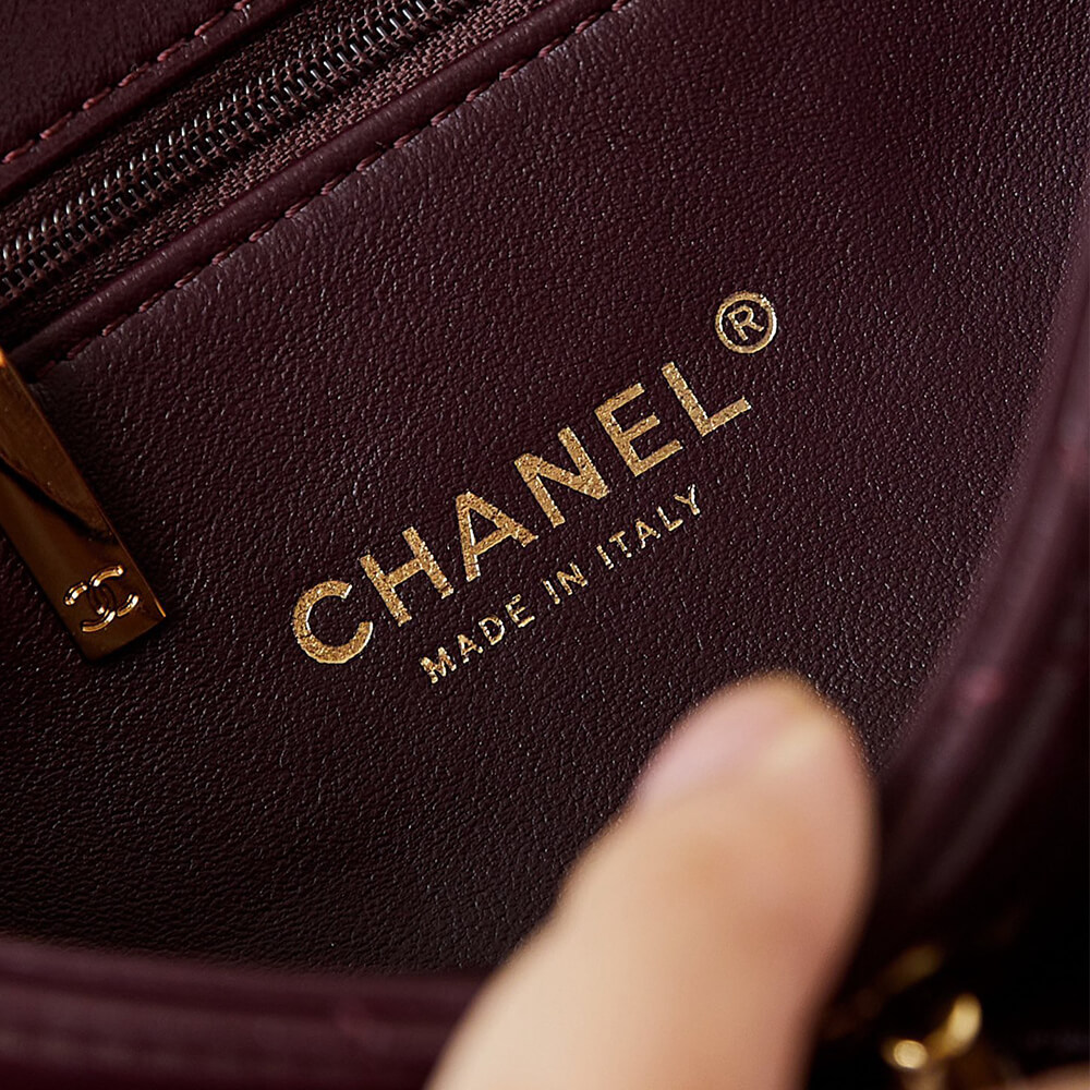 CHANEL Flap Bag with Top Handle - Top Club