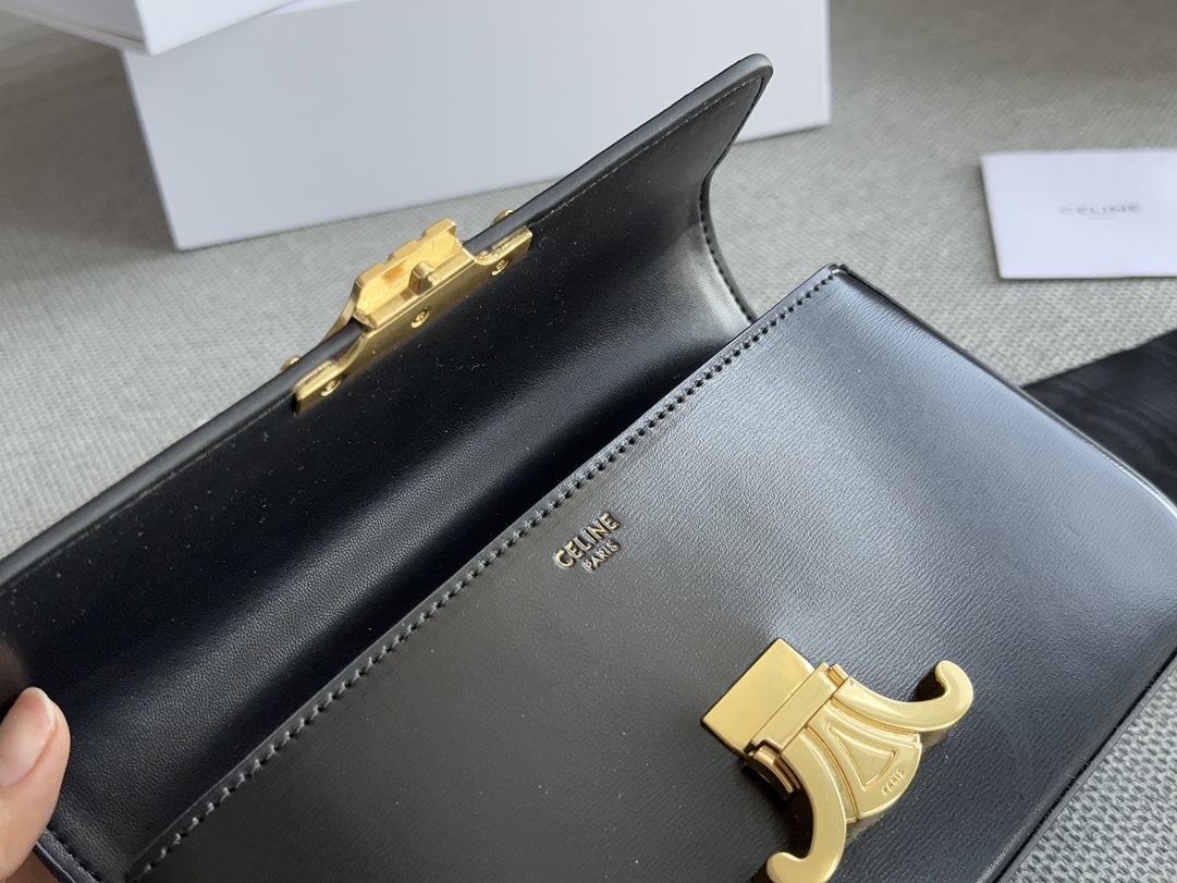ce 22ss new arrival bag size??20*11cm - Top Club
