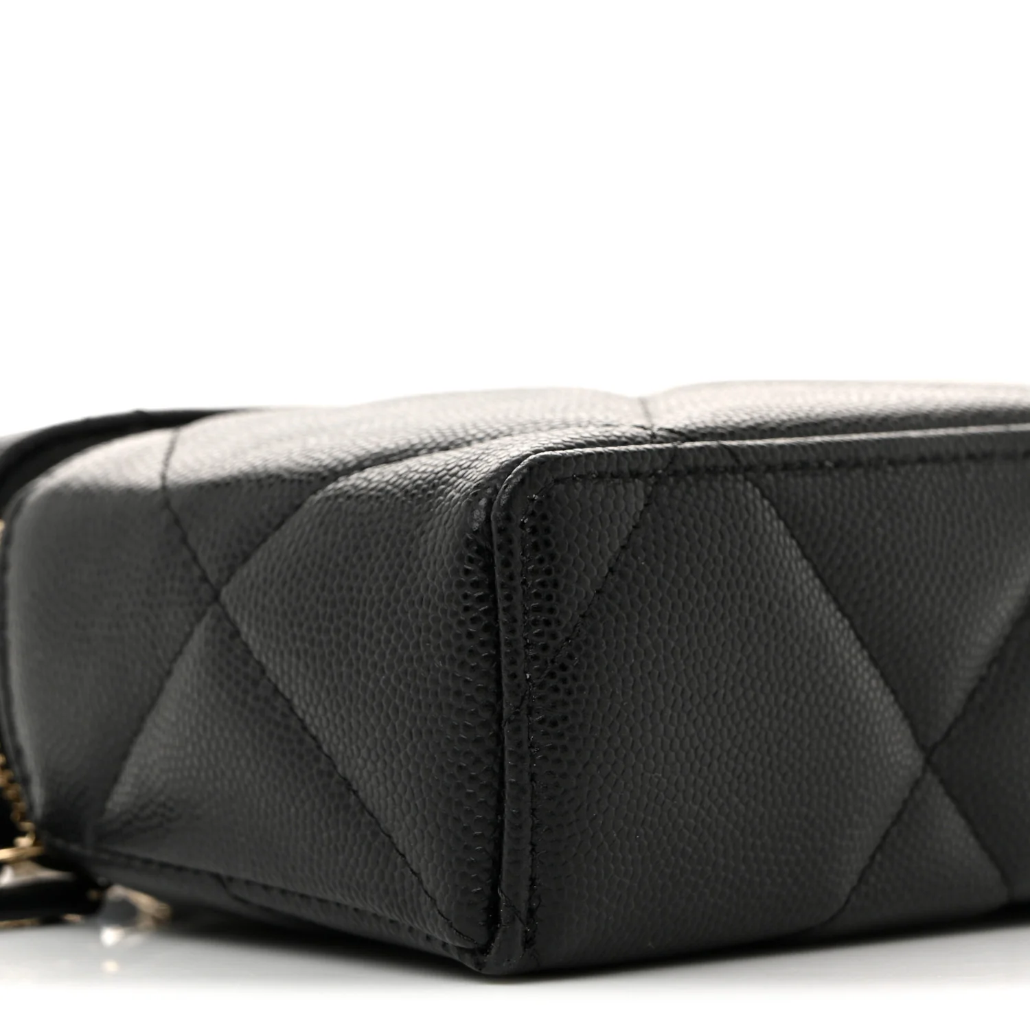Caviar Quilted Top Handle Slim Vanity With Chain Black - Top Club
