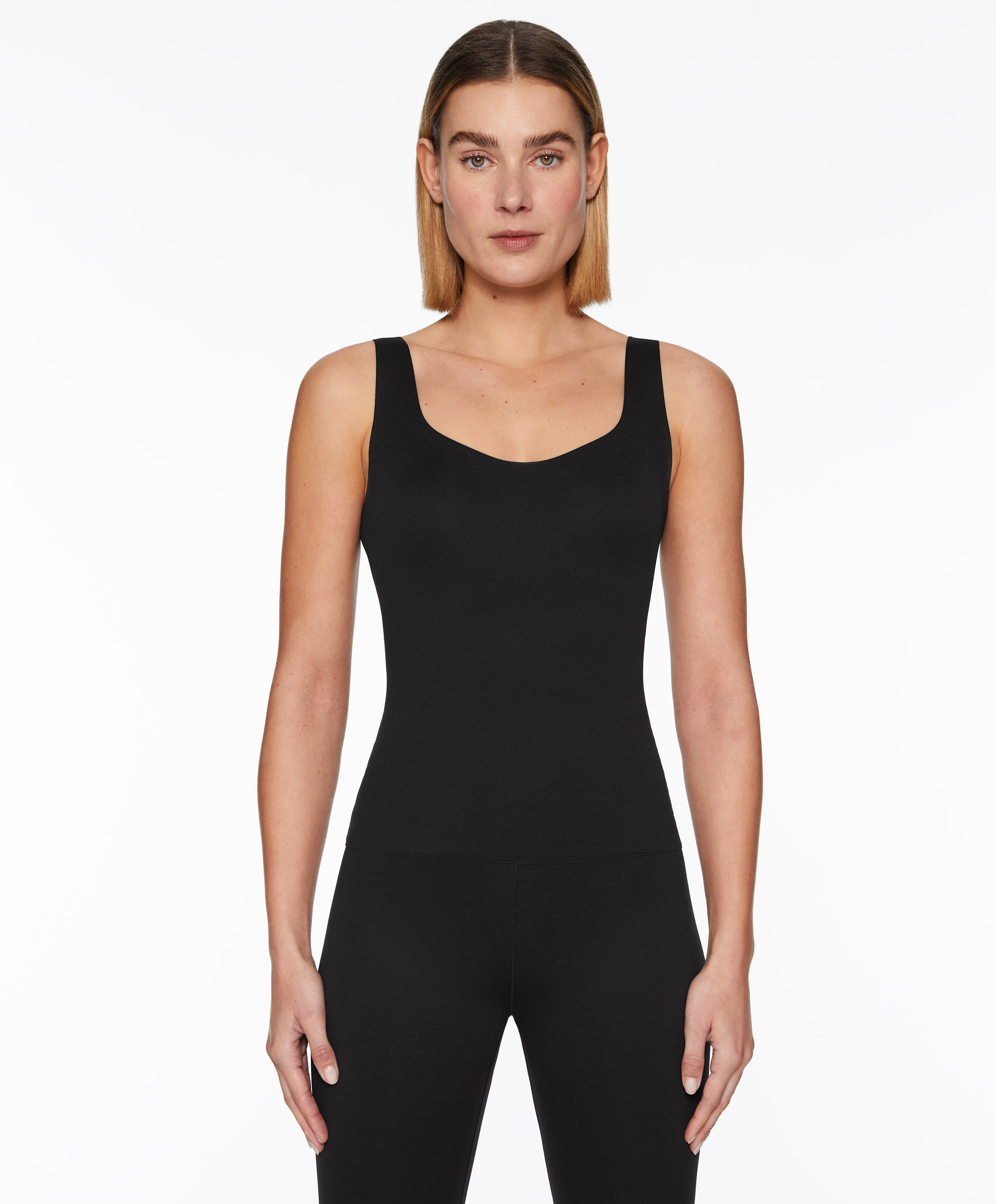OYSHO Perfect-adapt vest top with cups