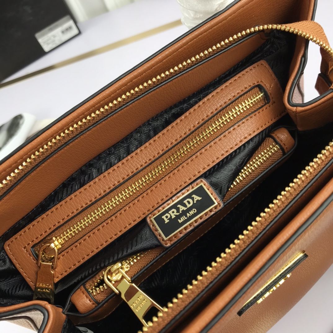 Pra new arrival bag 66153  size: 30*24*14 cm - Top Club