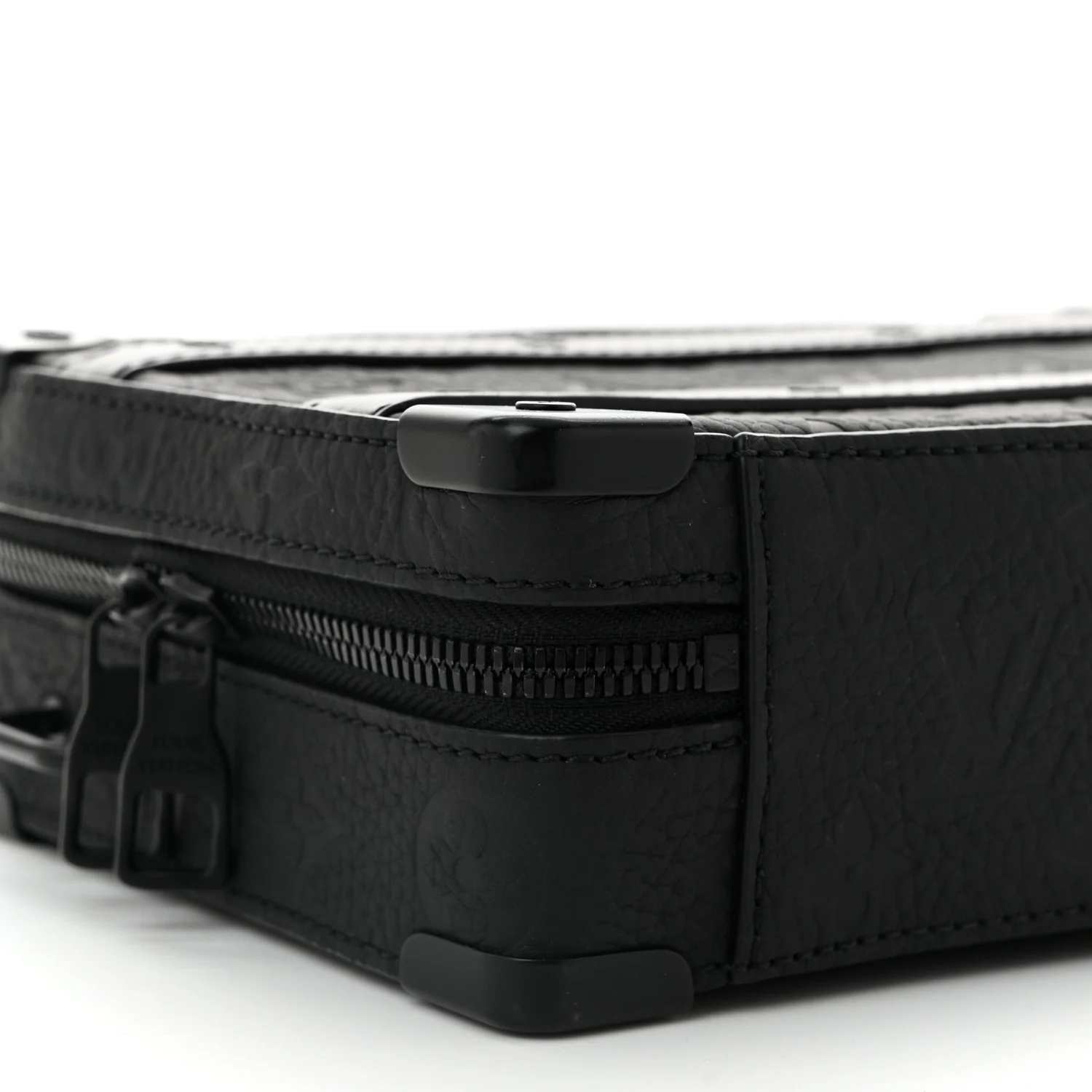 Taurillon Monogram Soft Trunk Black - Top Club
