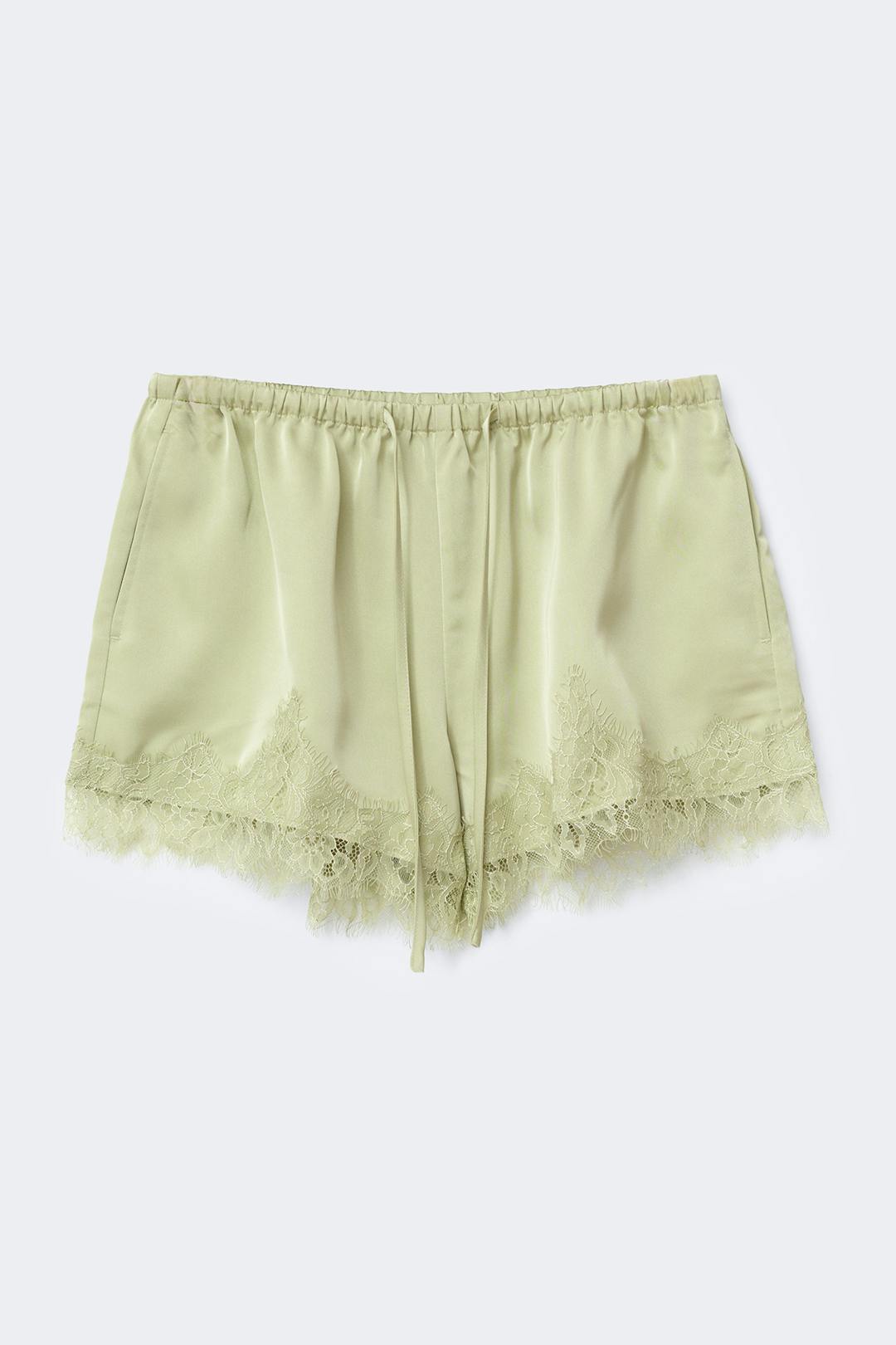 Gina Tricot satin lace shorts
