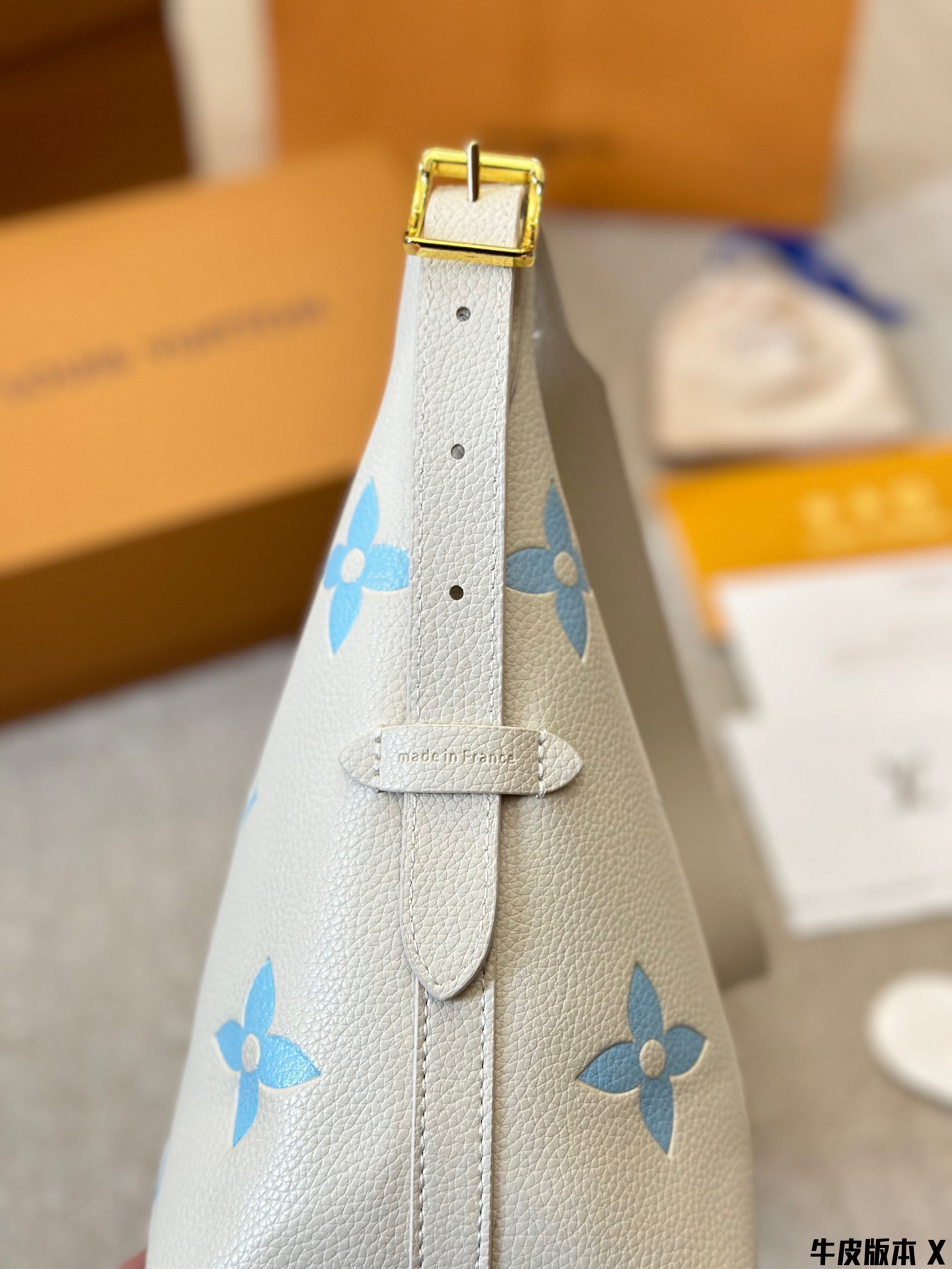 Louis Carryall new arrival size : 30 * 25cm - Top Club