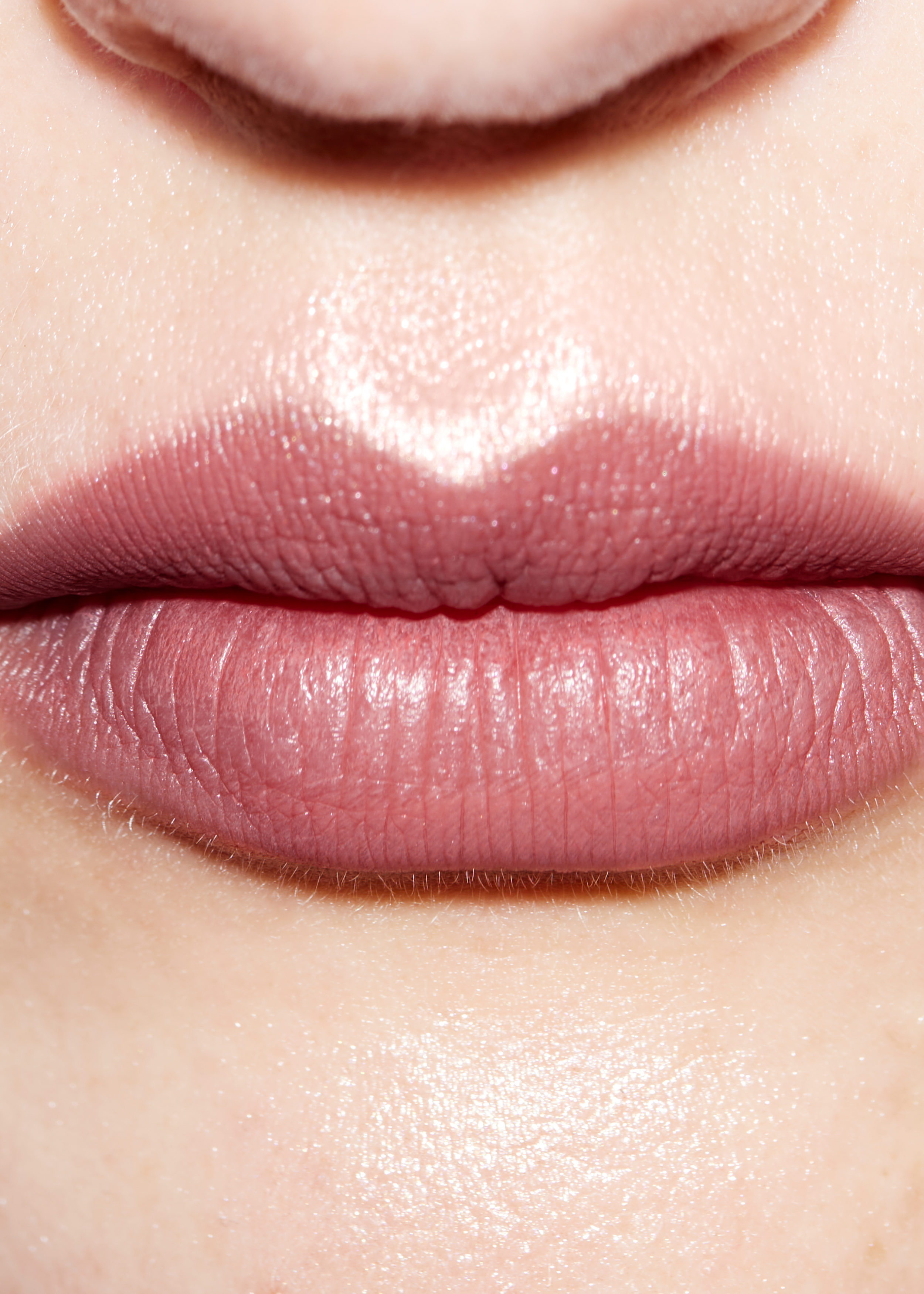 & Other Stories FLORAL FOCUS MATTE LIP COLOUR