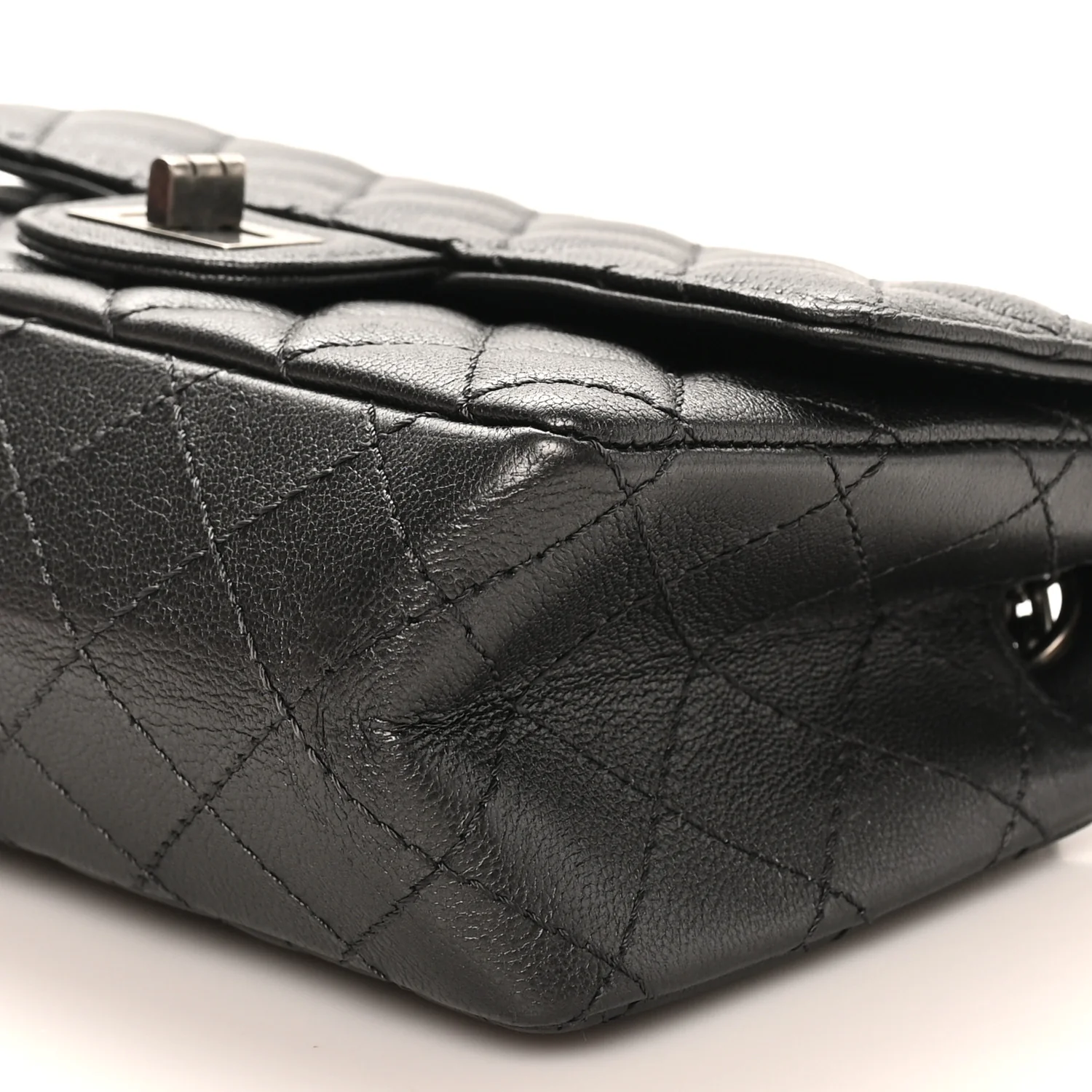 Metallic Sheepskin Quilted 2.55 Reissue Mini Flap Dark Silver - Top Club