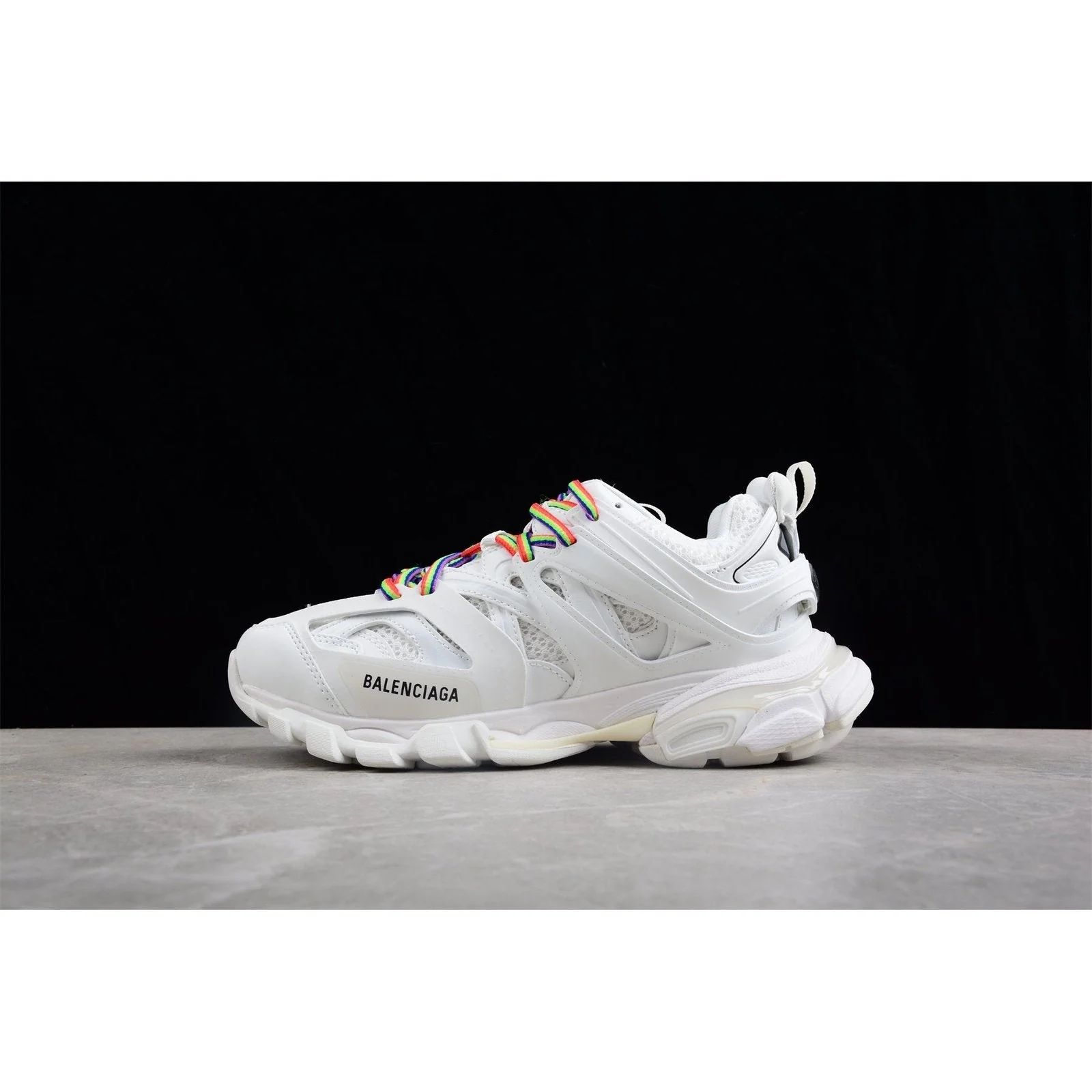 BALENCIAGA TRACK x WHITE WHITE - Sneaker Replica Workshop