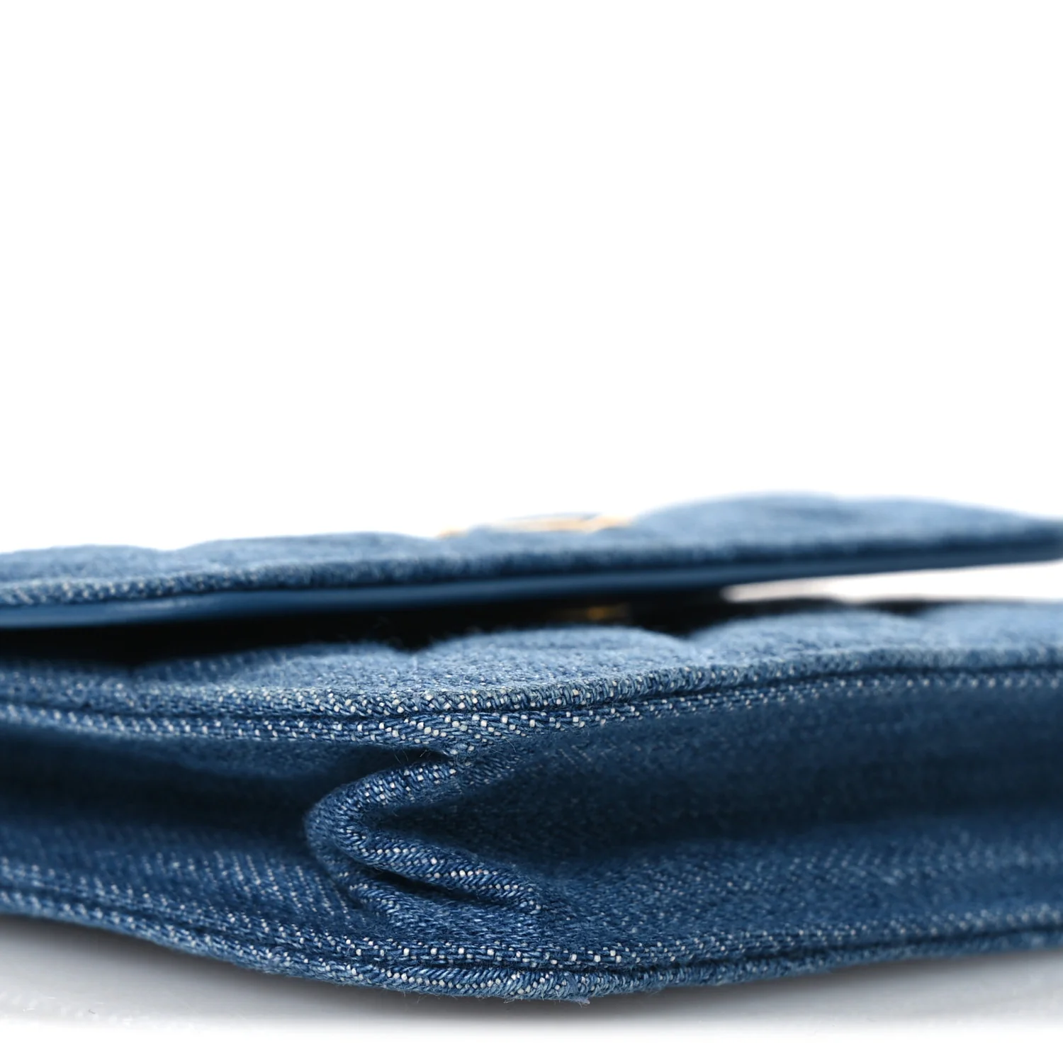 Denim Quilted CC Pearl Crush Clutch With Chain Blue - Top Club