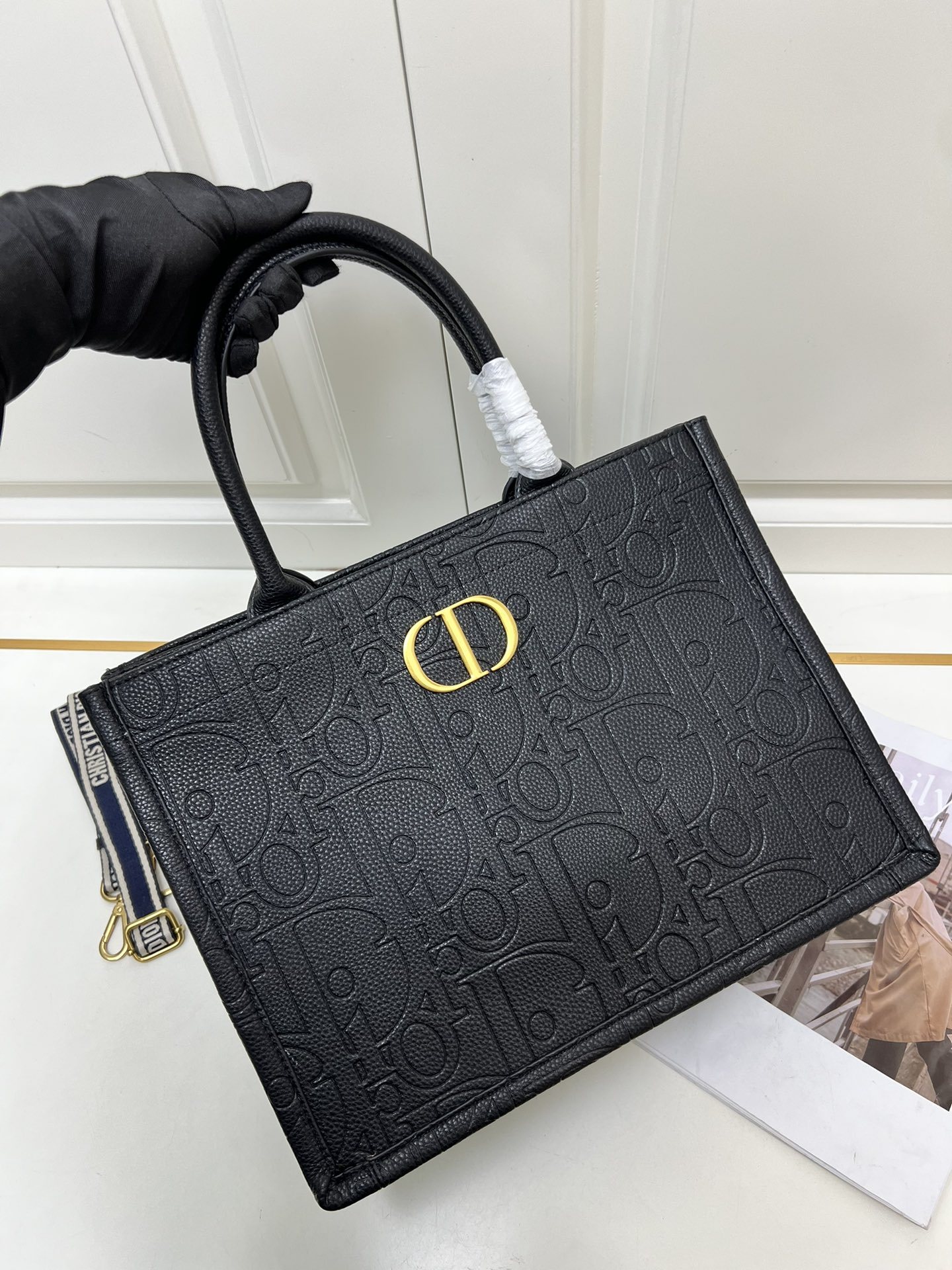 D new arrival book tote bag size: 36.5*28*17.5cm top quality - Top Club