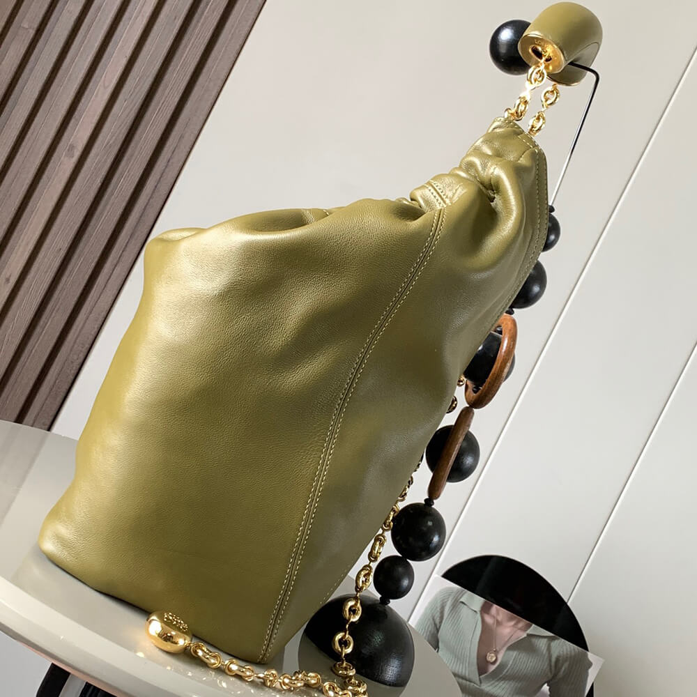 Loewe Medium Squeeze bag in nappa lambskin - Top Club