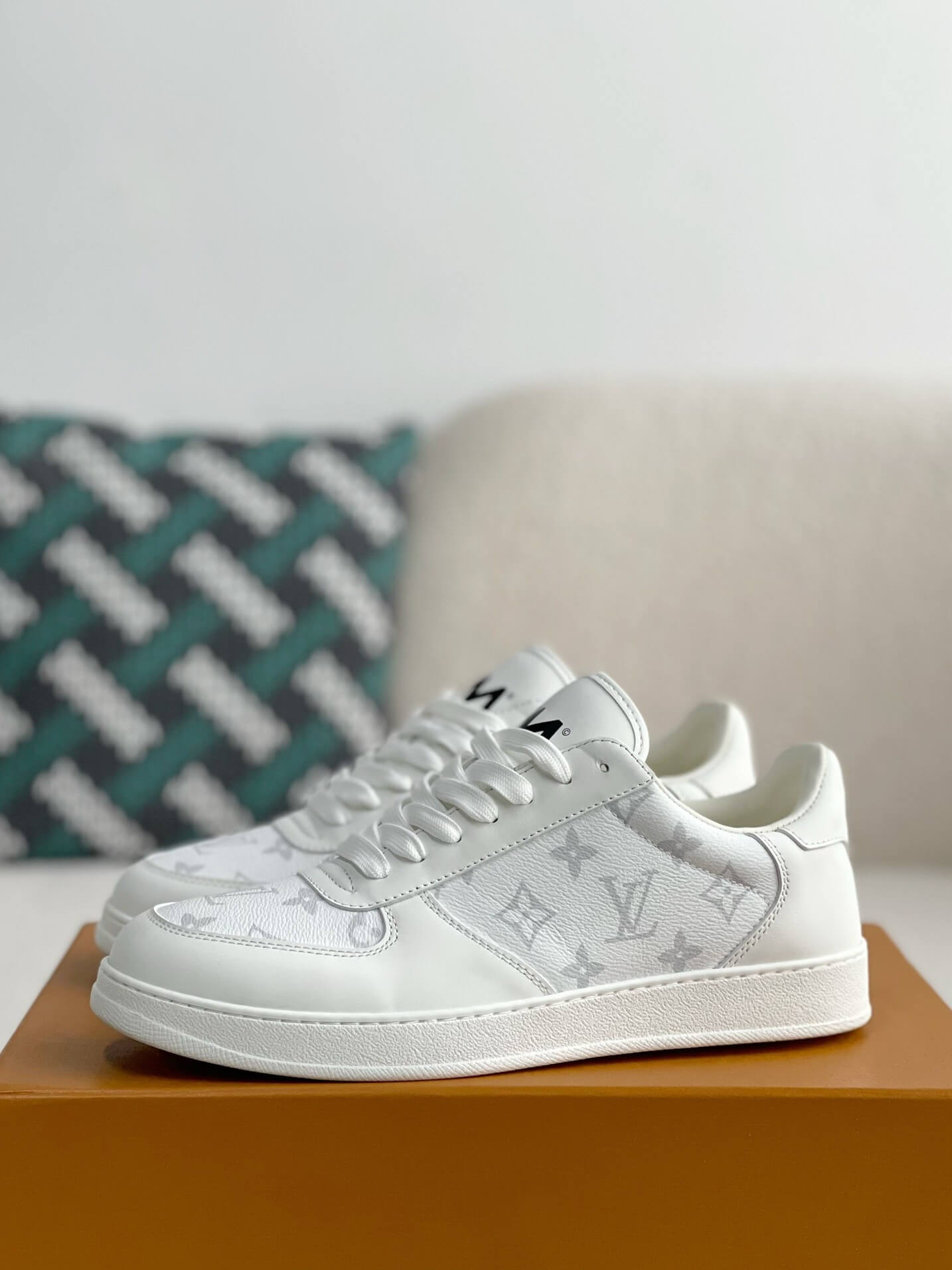 Louis Vuitton LV White Rivoli Sneaker - Sneaker Replica Workshop