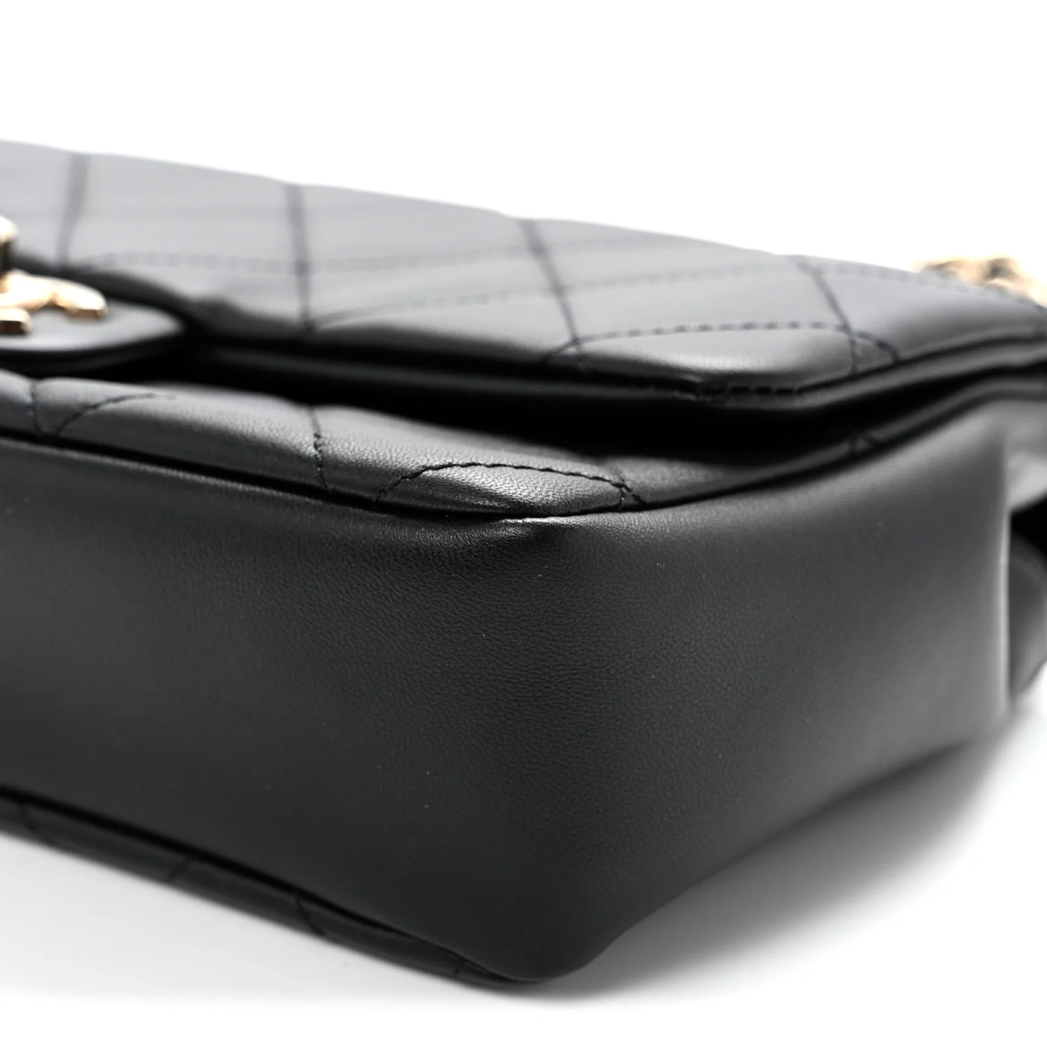 Lambskin Quilted Resin Bi-Color Chain Flap Bag Black - Top Club