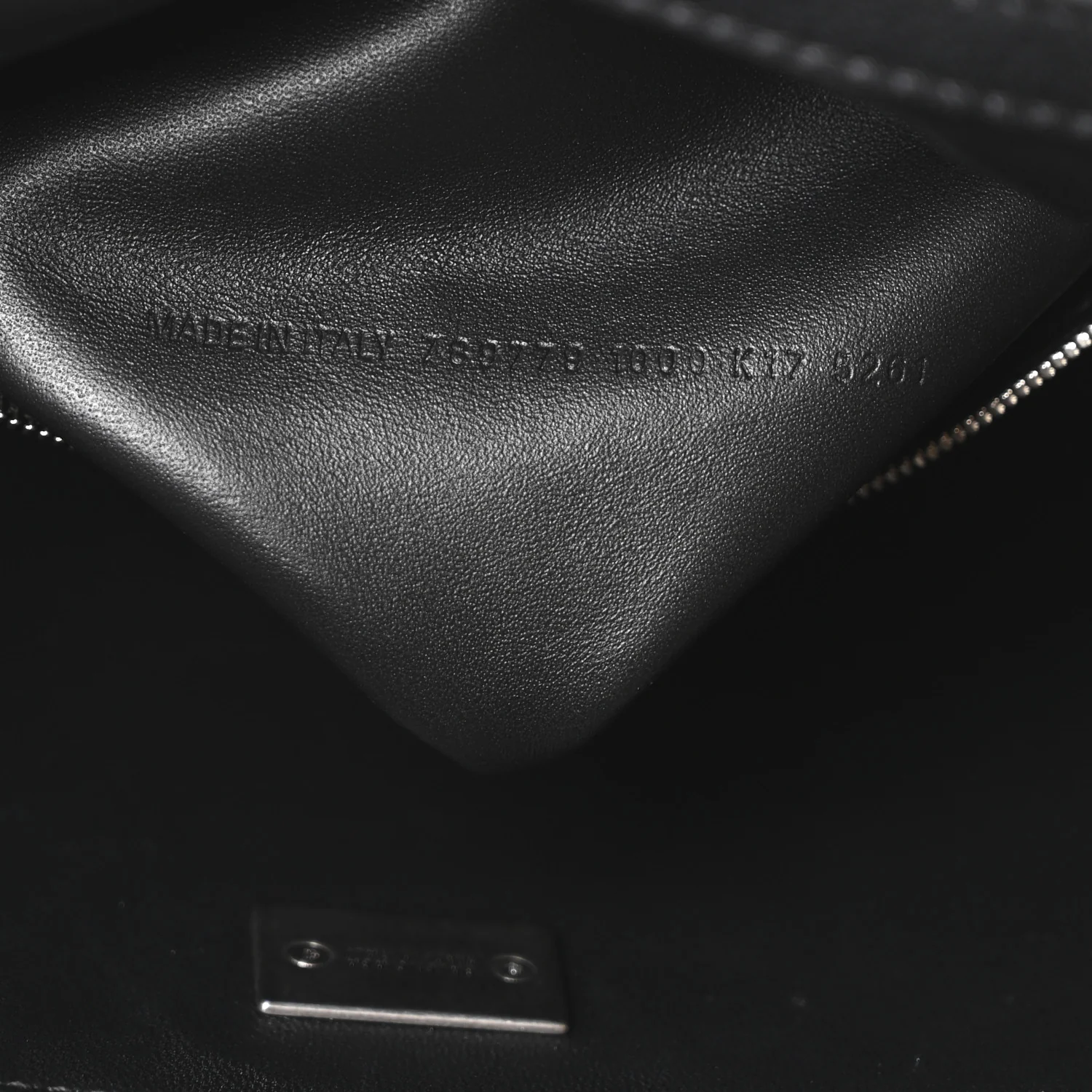 Grained Calfskin Small Rodeo Top Handle Handbag Black - Top Club