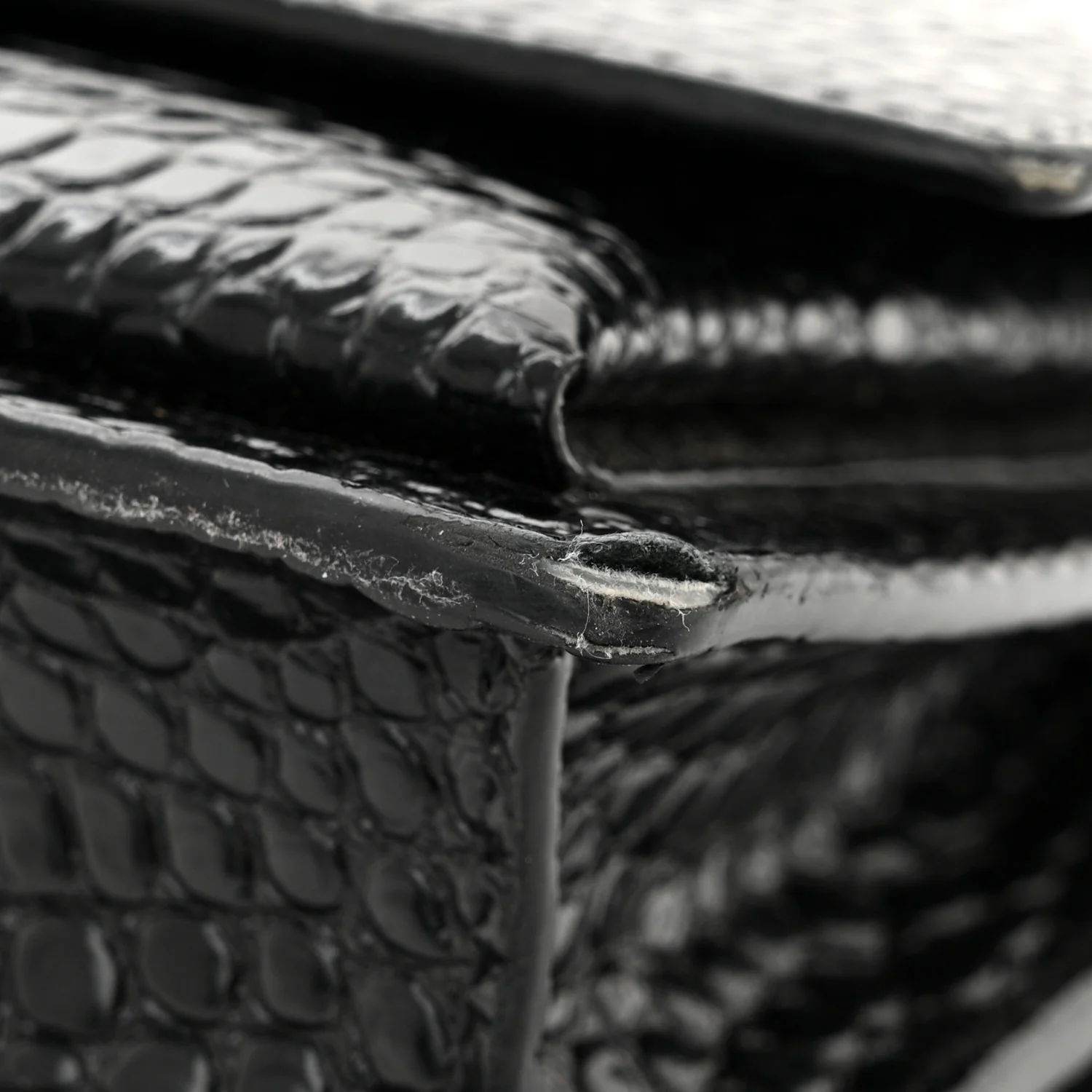Calfskin Crocodile Embossed Medium Monogram Sunset Black - Top Club