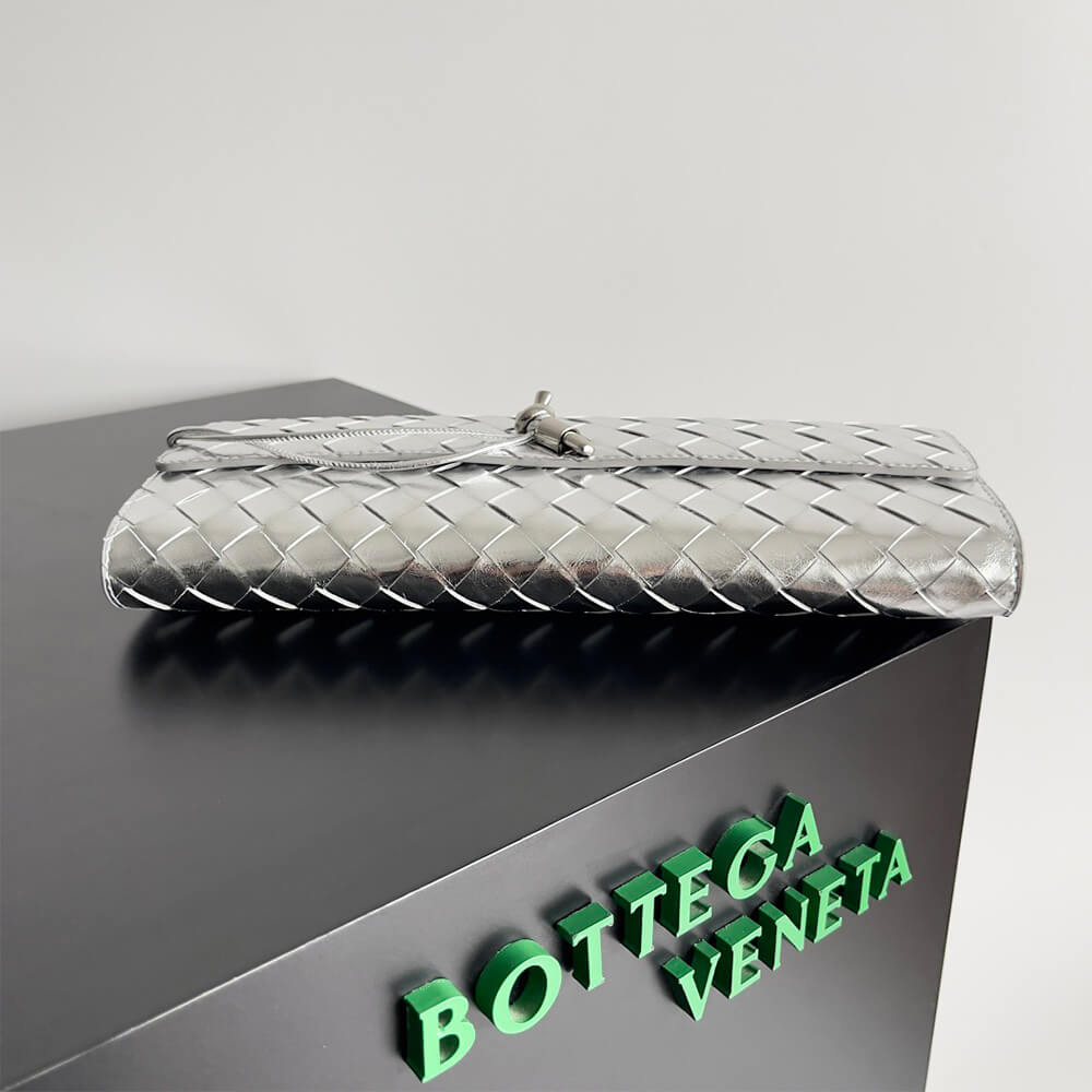 Bottega Veneta Andiamo Clutch(HIGH-END GRADE) - Top Club