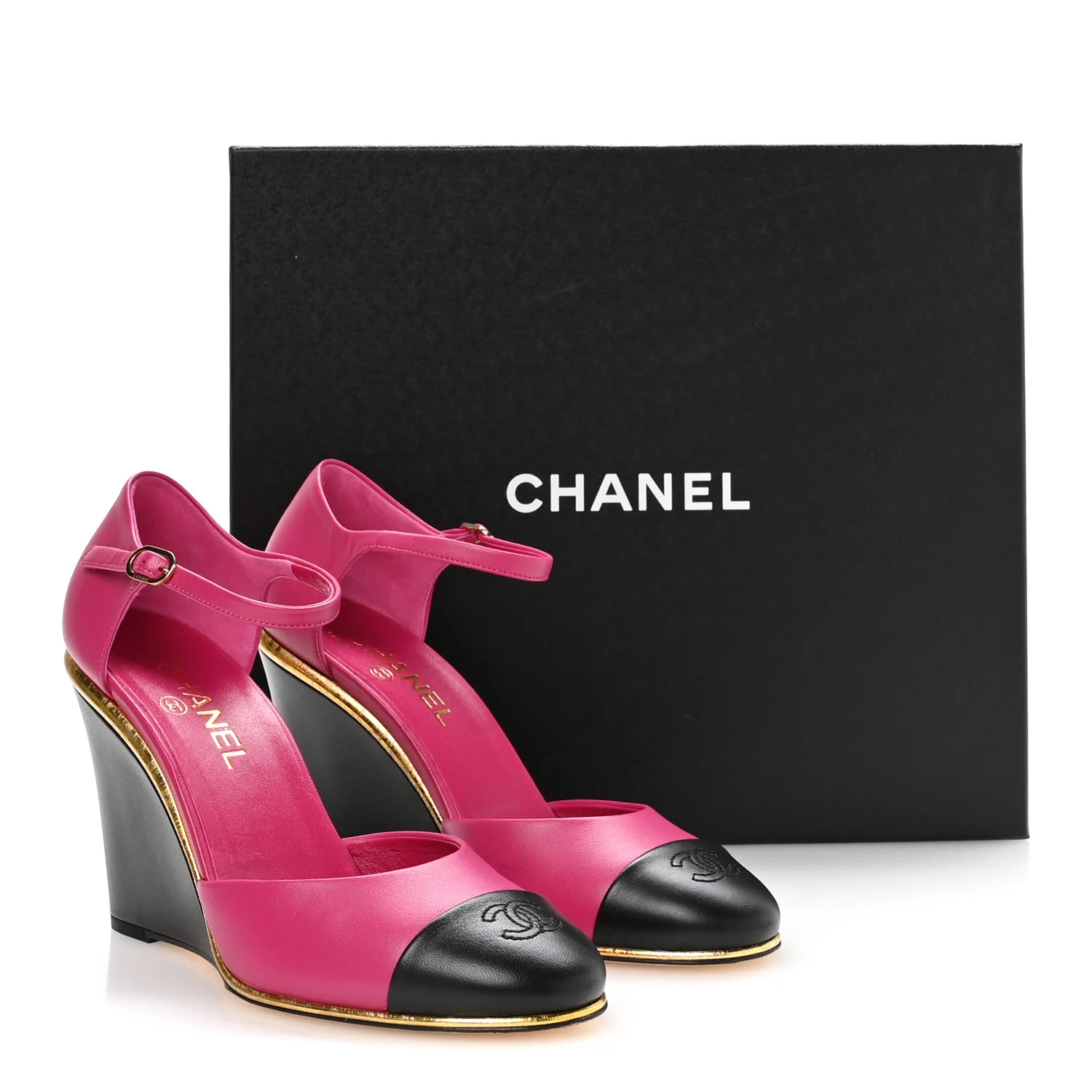 Lambskin Cap Toe Open Wedge Pumps 40 Fuchsia Black - Top Club