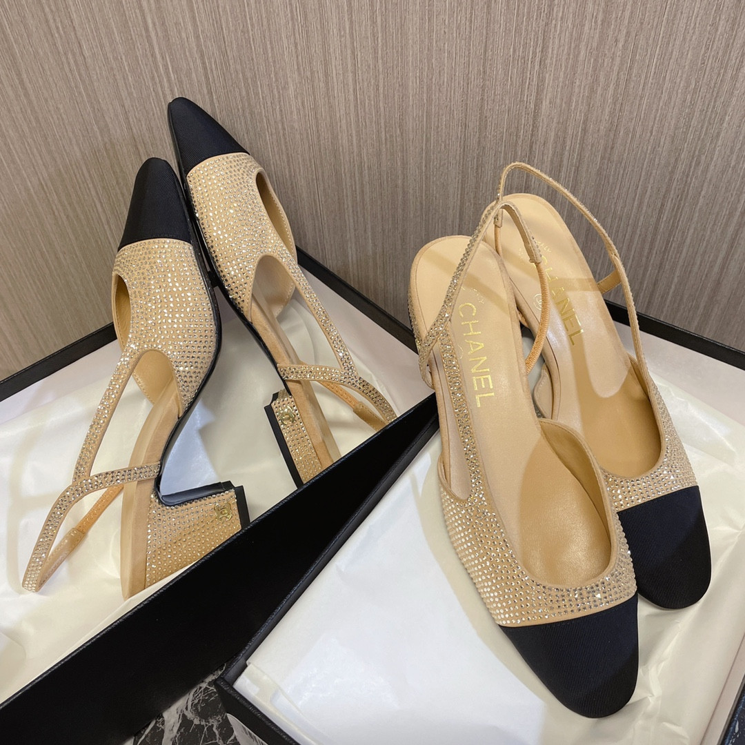 Chanel rhinestone thick heel side empty sandals - Sneaker Replica Workshop