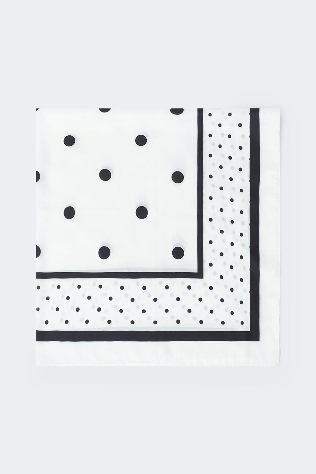 Gina Tricot satin scarf