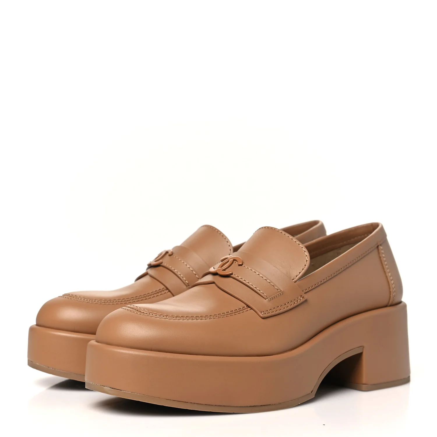 Calfskin CC Platform Loafers 39.5 Beige - Top Club