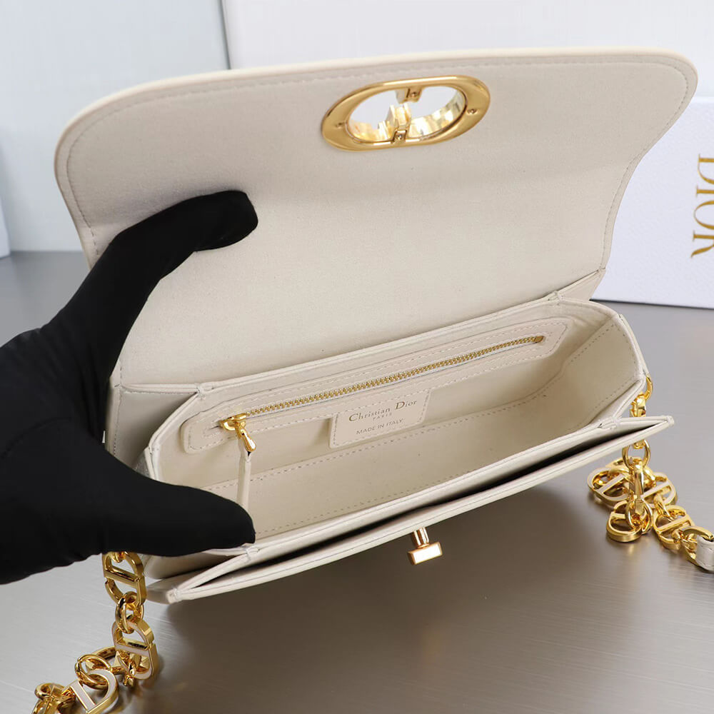 30 MONTAIGNE AVENUE BAG - Top Club