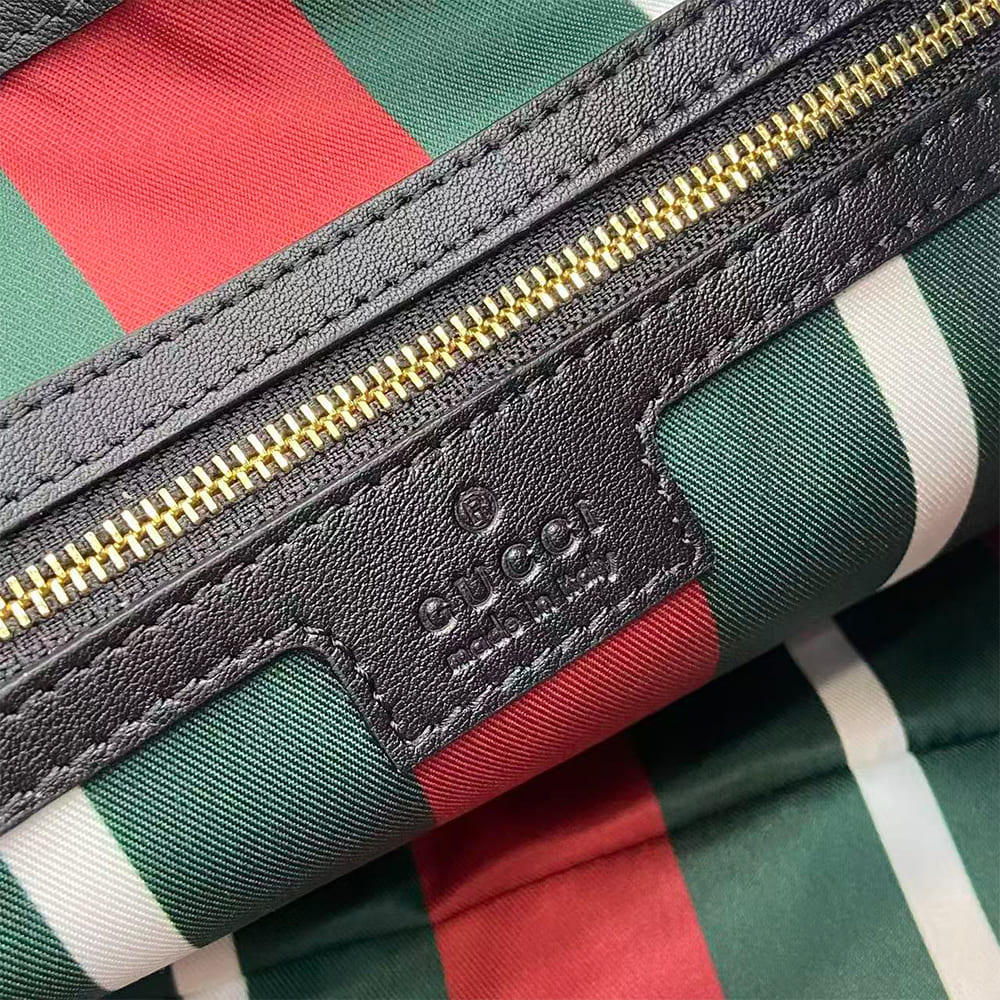 GG Emblem medium shoulder bag - Top Club