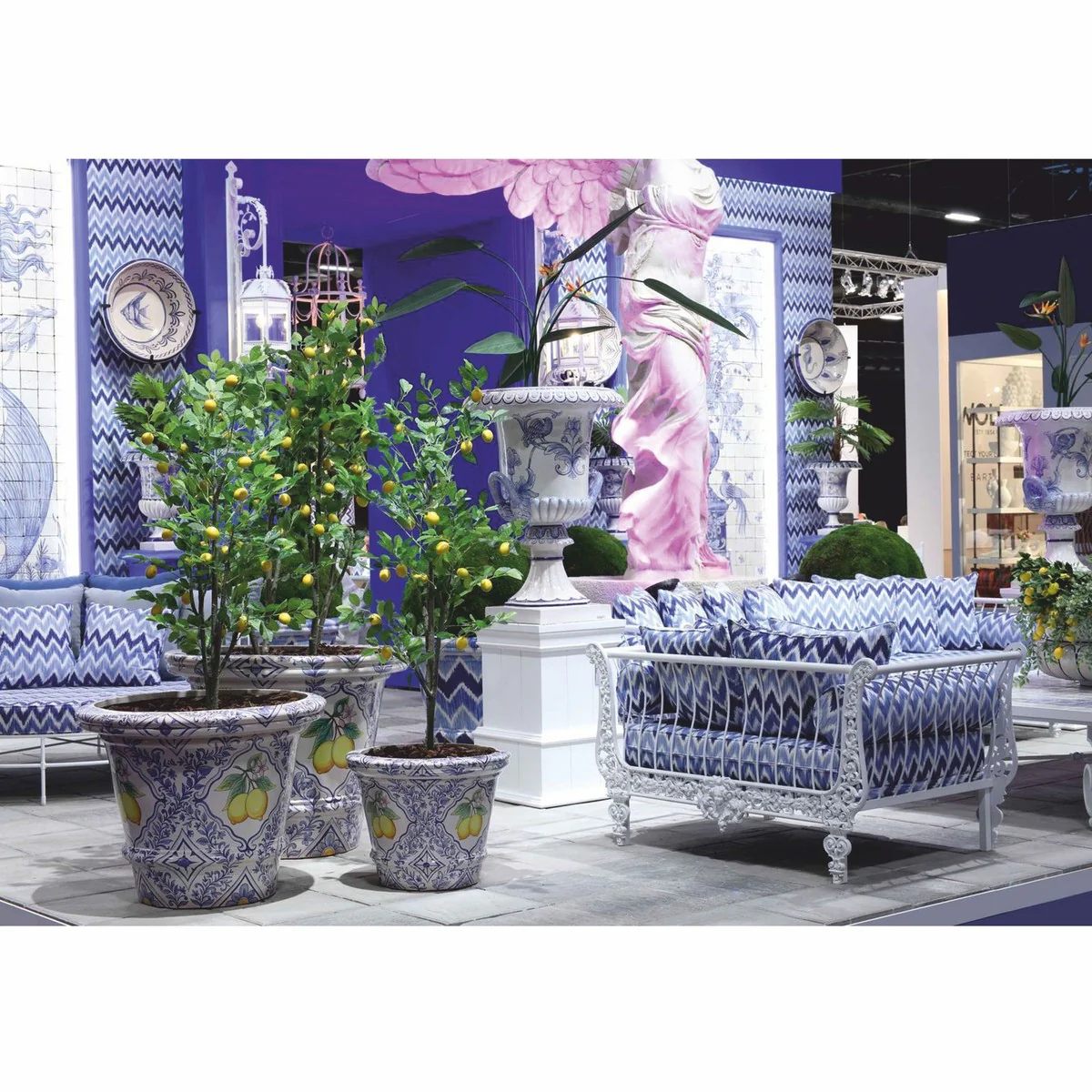 Luxury flower pot blue / white / colorful Ø 80 x H. 63 cm - garden decoration