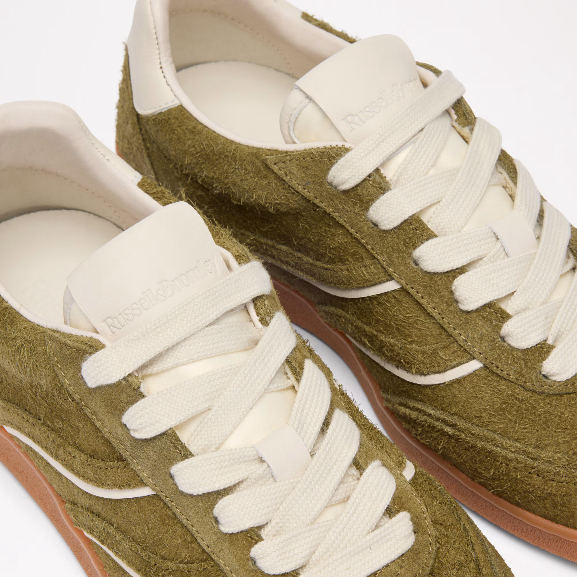FleteTextured Heritage Trainer