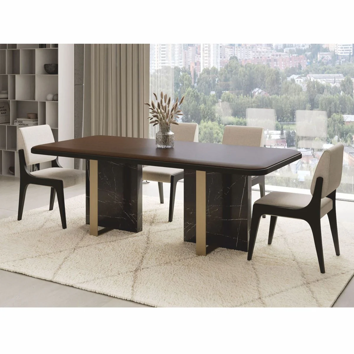 is a Europe-wide renowned producer and distributor of baroque furniture and luxury decorative items