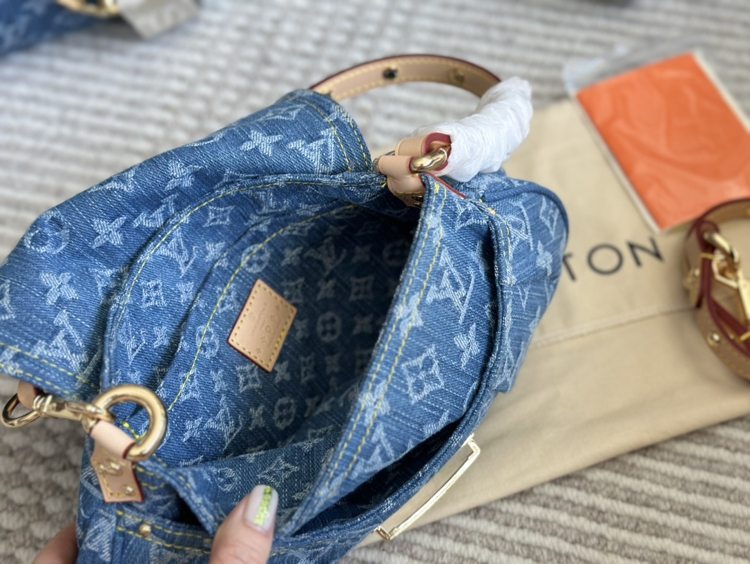 Louis new arrival denim bag sunset size: 26*15 cm - Top Club