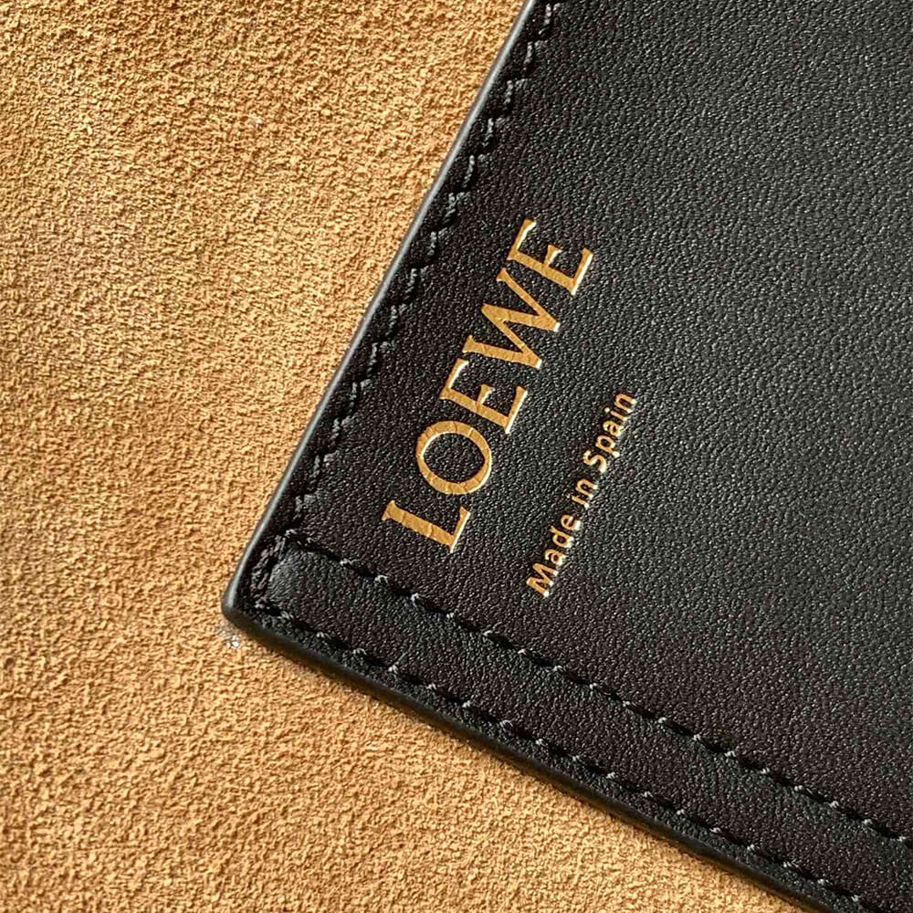 LOEWE Medium Pebble bucket in smooth calfskin(high-end grade) - Top Club