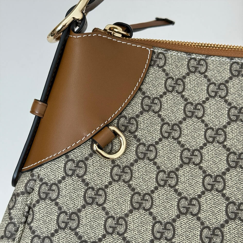 GG Emblem medium shoulder bag - Top Club