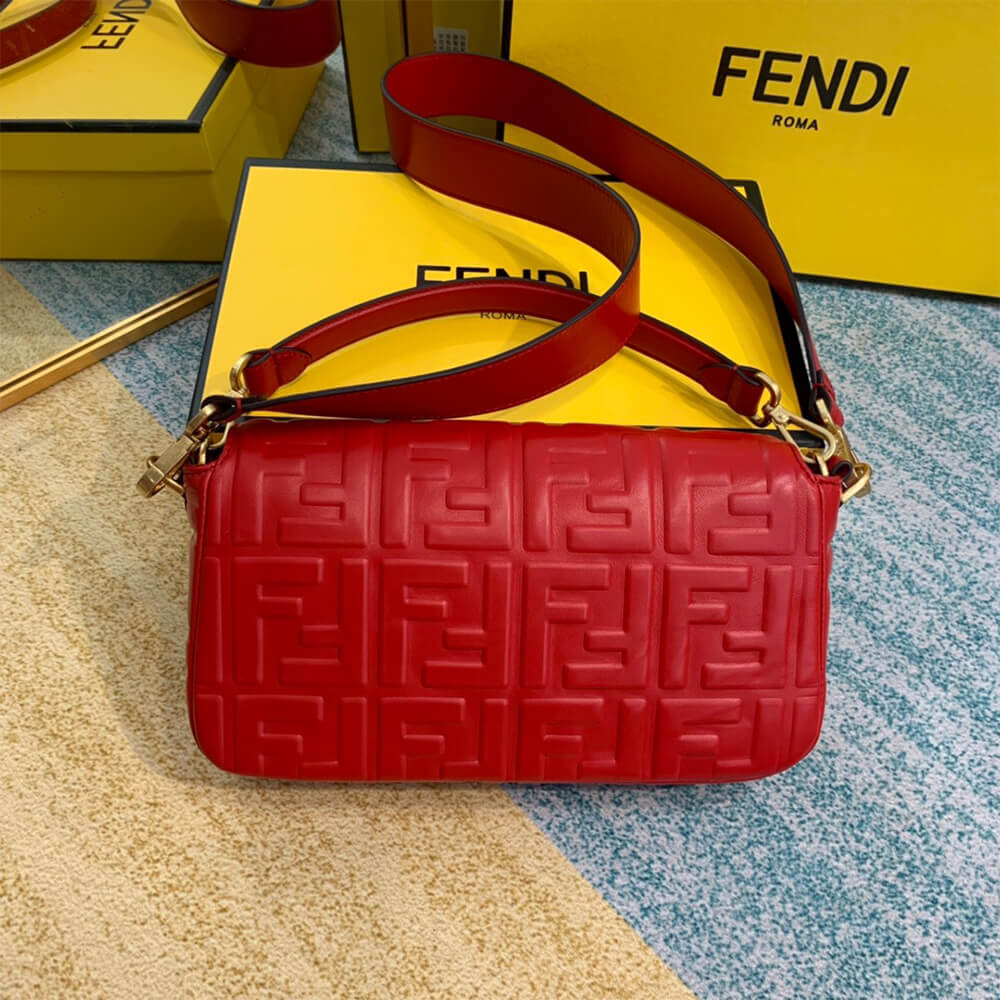 Fendi Baguette - Top Club