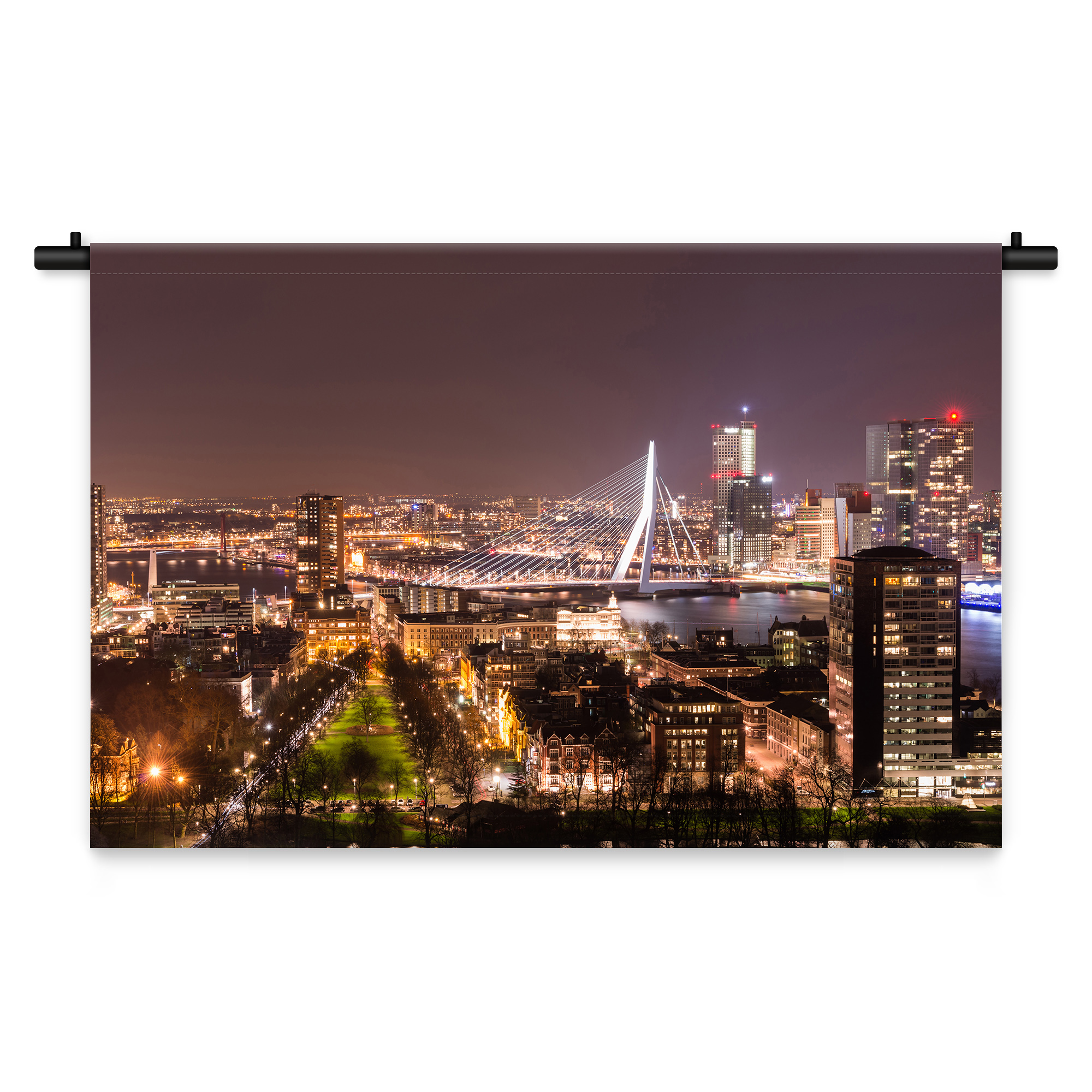 Wandkleed Skyline van Rotterdam in de avond gezien. 210 x 150 cm