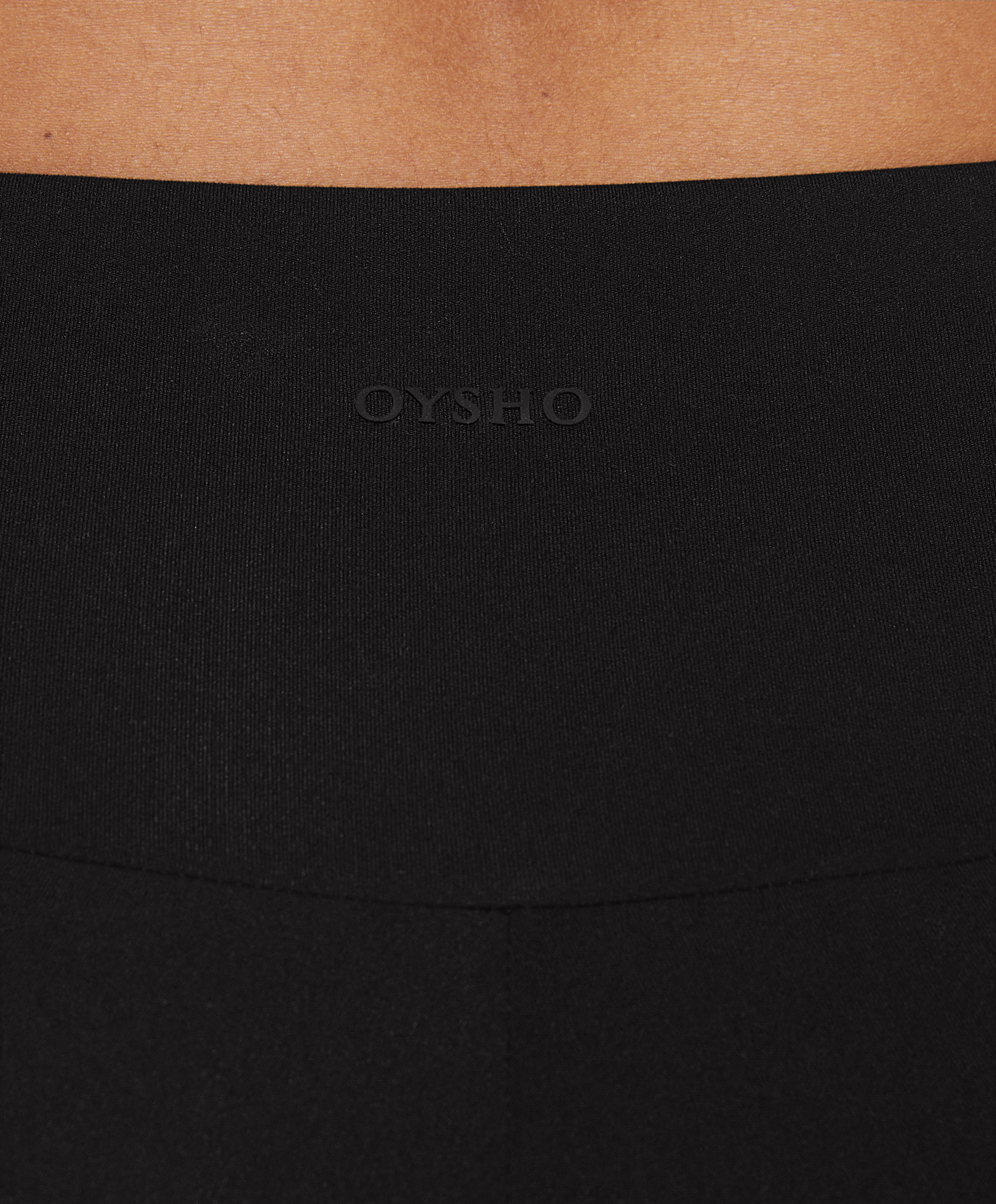 OYSHO Comfortlux high-rise 10cm hot pants