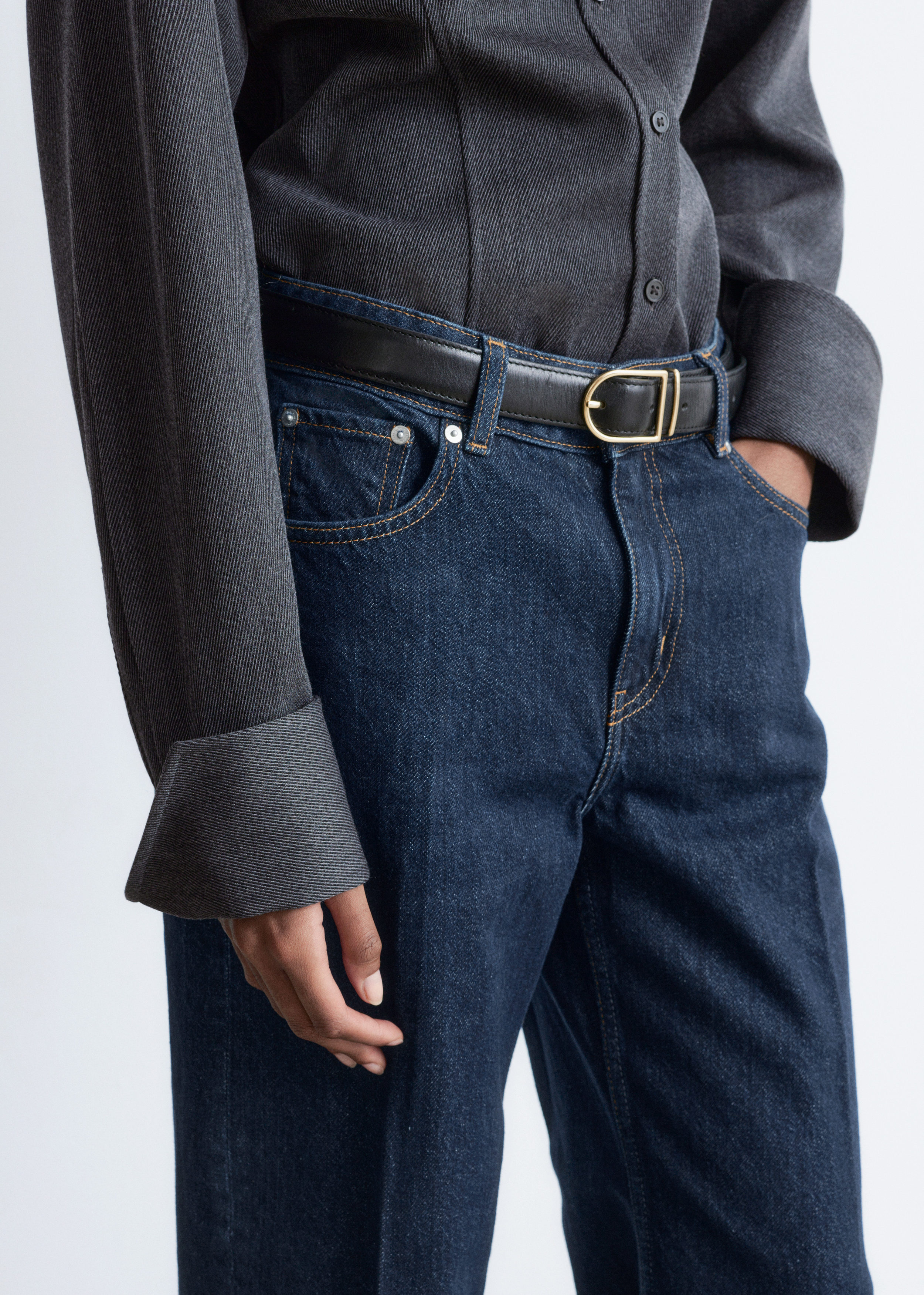 & Other Stories TAPERED JEANS