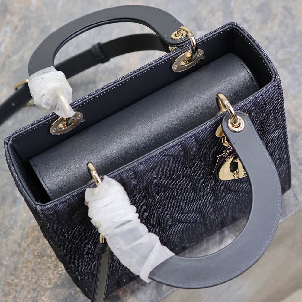 Medium Lady Dior Bag - Top Club